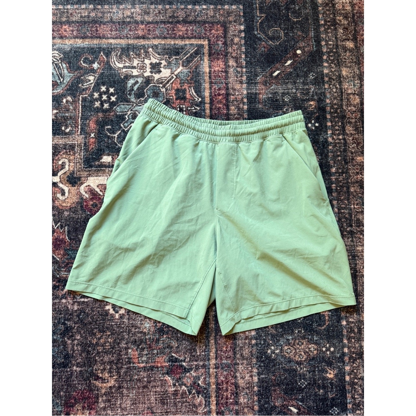 Lululemon Pace Breaker Short 7″ Linerless Willow Green MEDIUM MEN’S