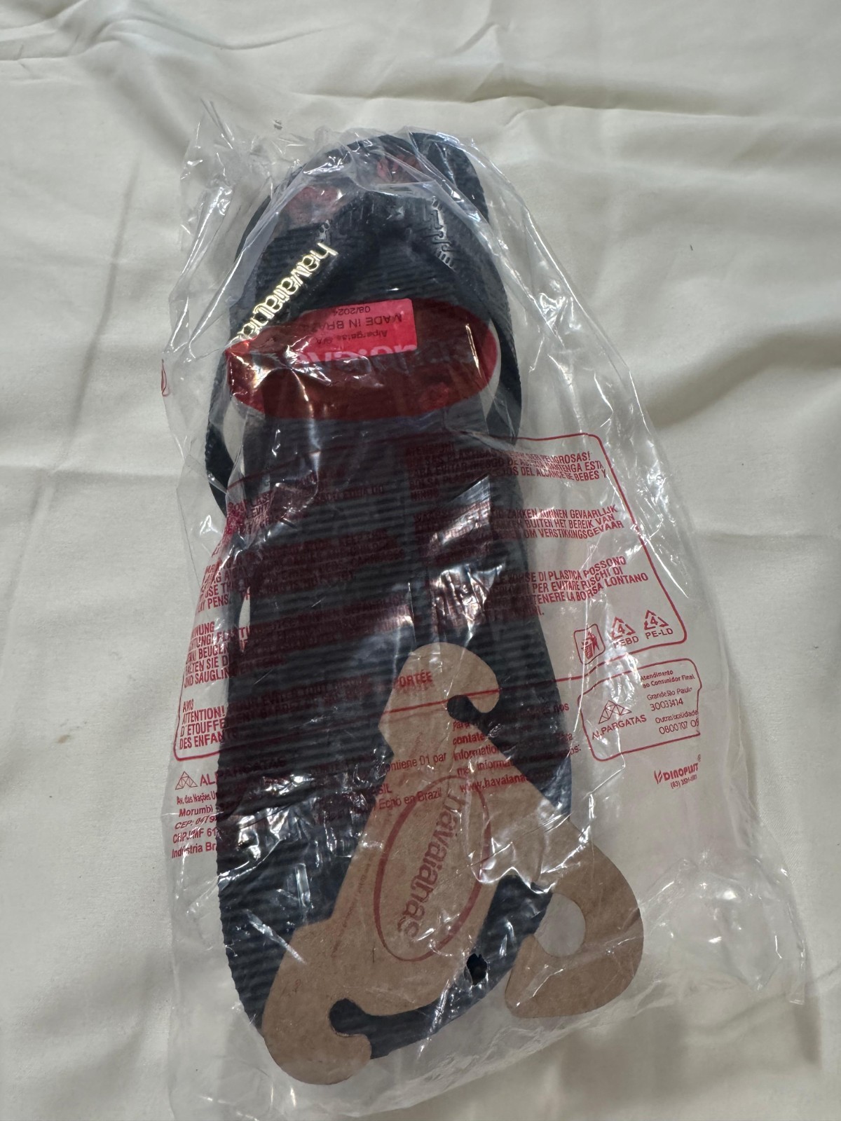 Havaianas x FARM Rio Flip-Flops – Black Floral – Women’s 7/8W 6/7M – New w/ Tags