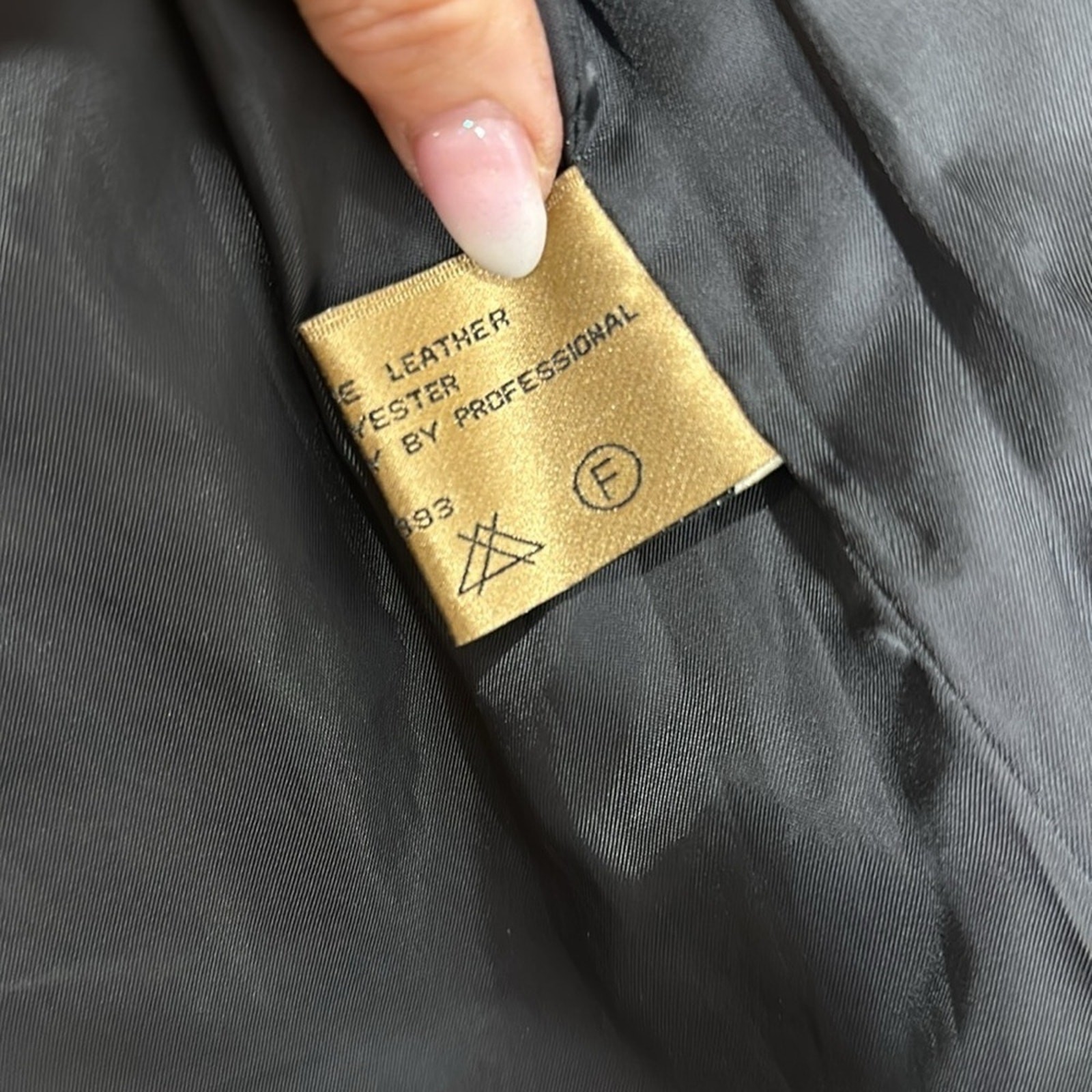 REM GARSON Ladies’ Vintage Leather Jacket, Size M, EUC