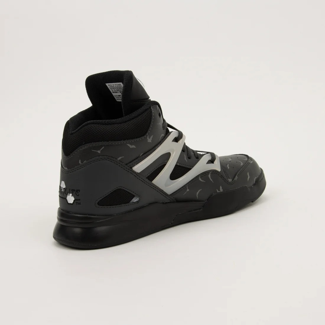 Reebok Pump Omni Zone II Mans Brand Sneakers shoes New Japan