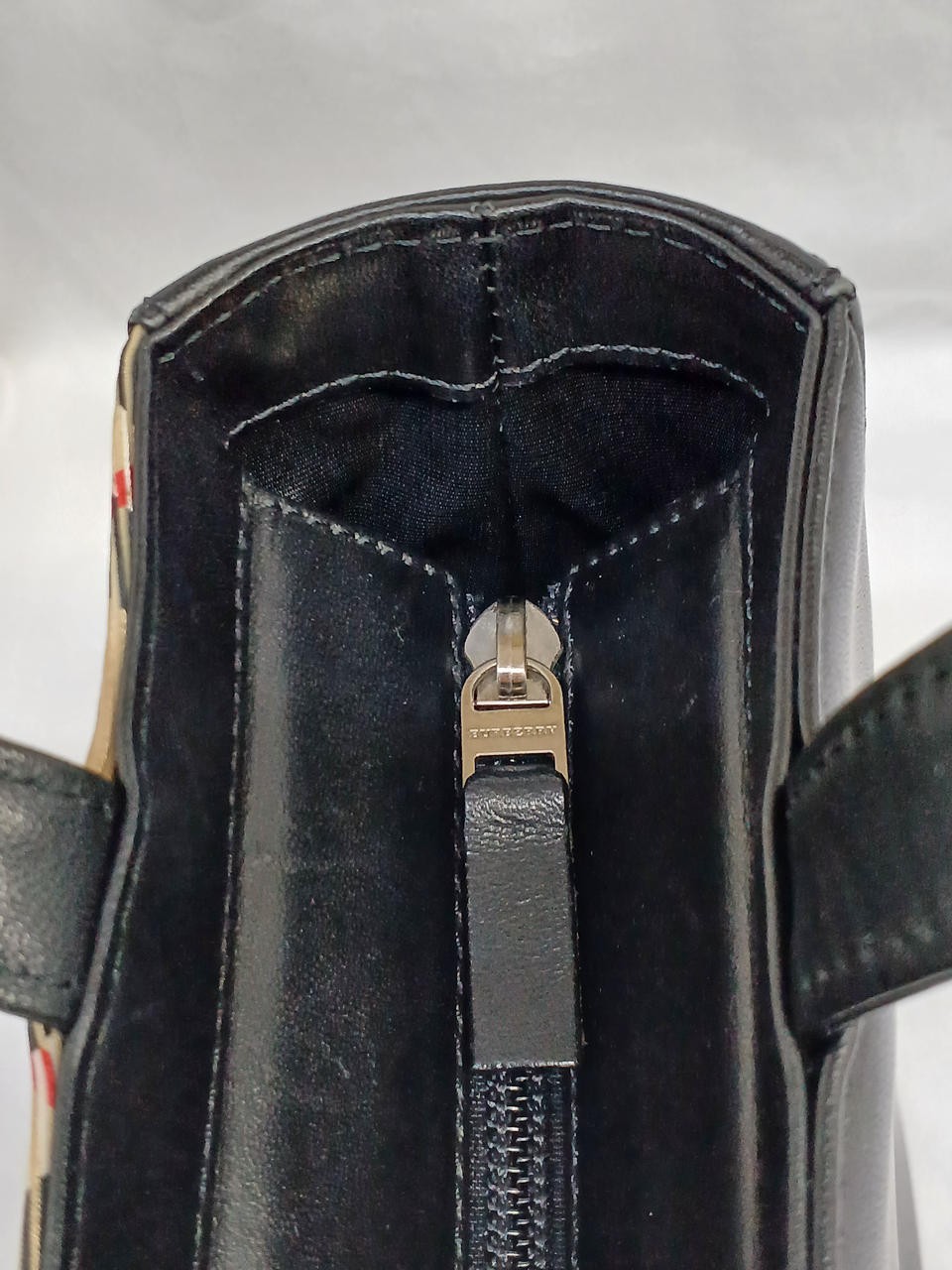 BURBERRY Nova Check Tote Bag 10.6 inch Black