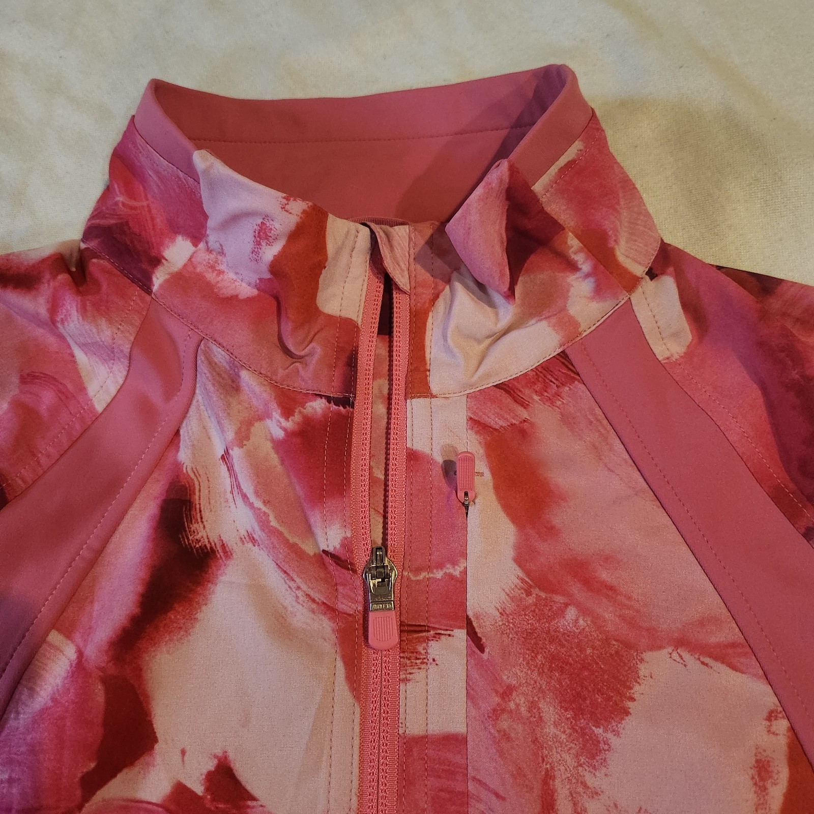 Athleta Run With It Printed Jacket Women Medium Full Zip Pink Floral Watercolor
