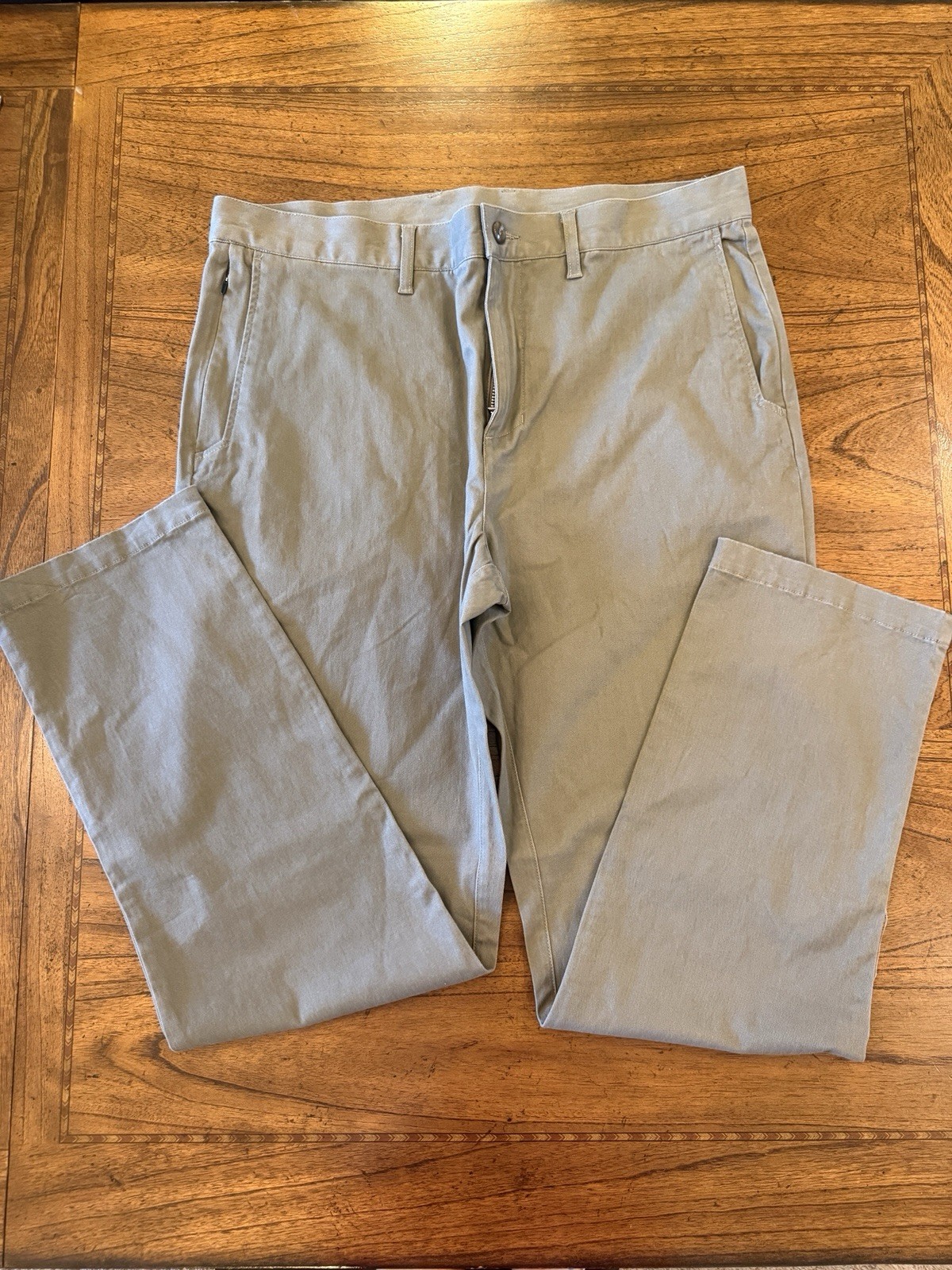 Free Fly Mens Size 36×32 Anchor Chino Pants Tech Zip Smokey Olive Green New
