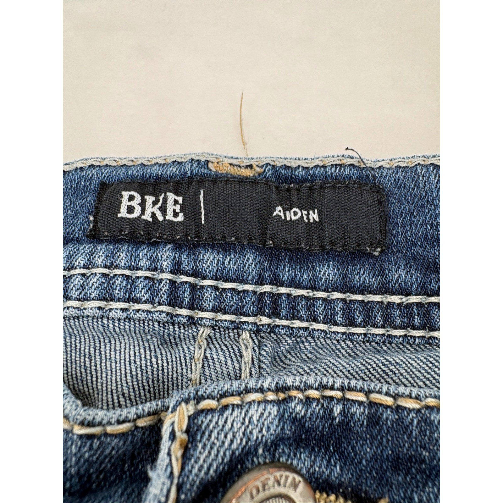 BKE Aiden Jeans Mens 29×30 Straight Leg Blue Medium Wash Heavy Stitching