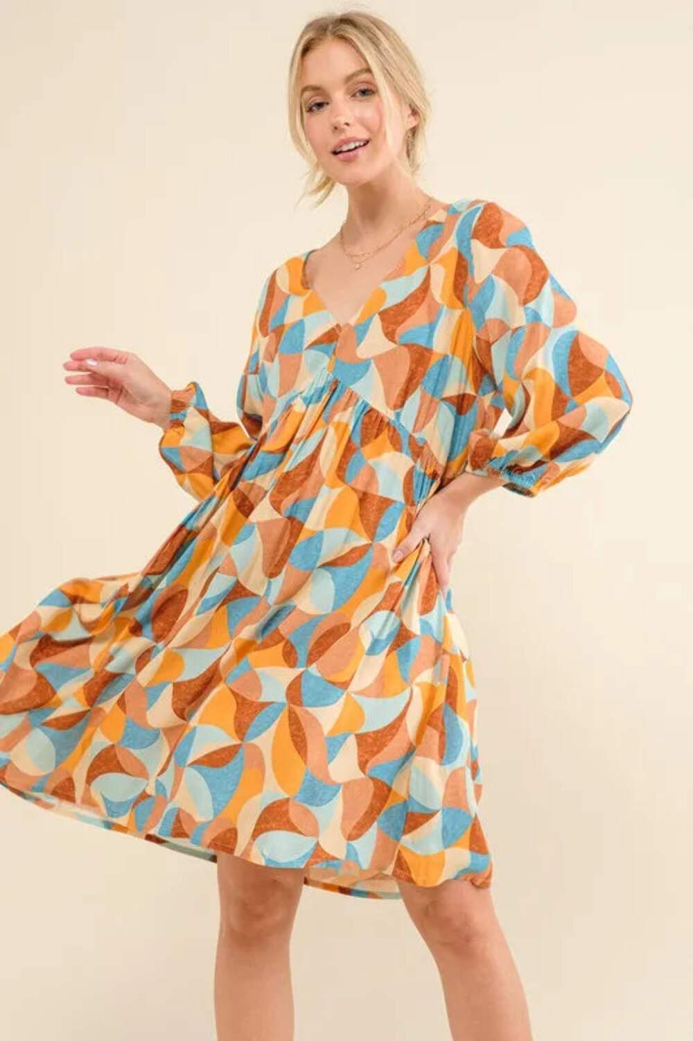 And The Why Rayon Colorful Geometric Open Back Puff Sleeve Casual Dress