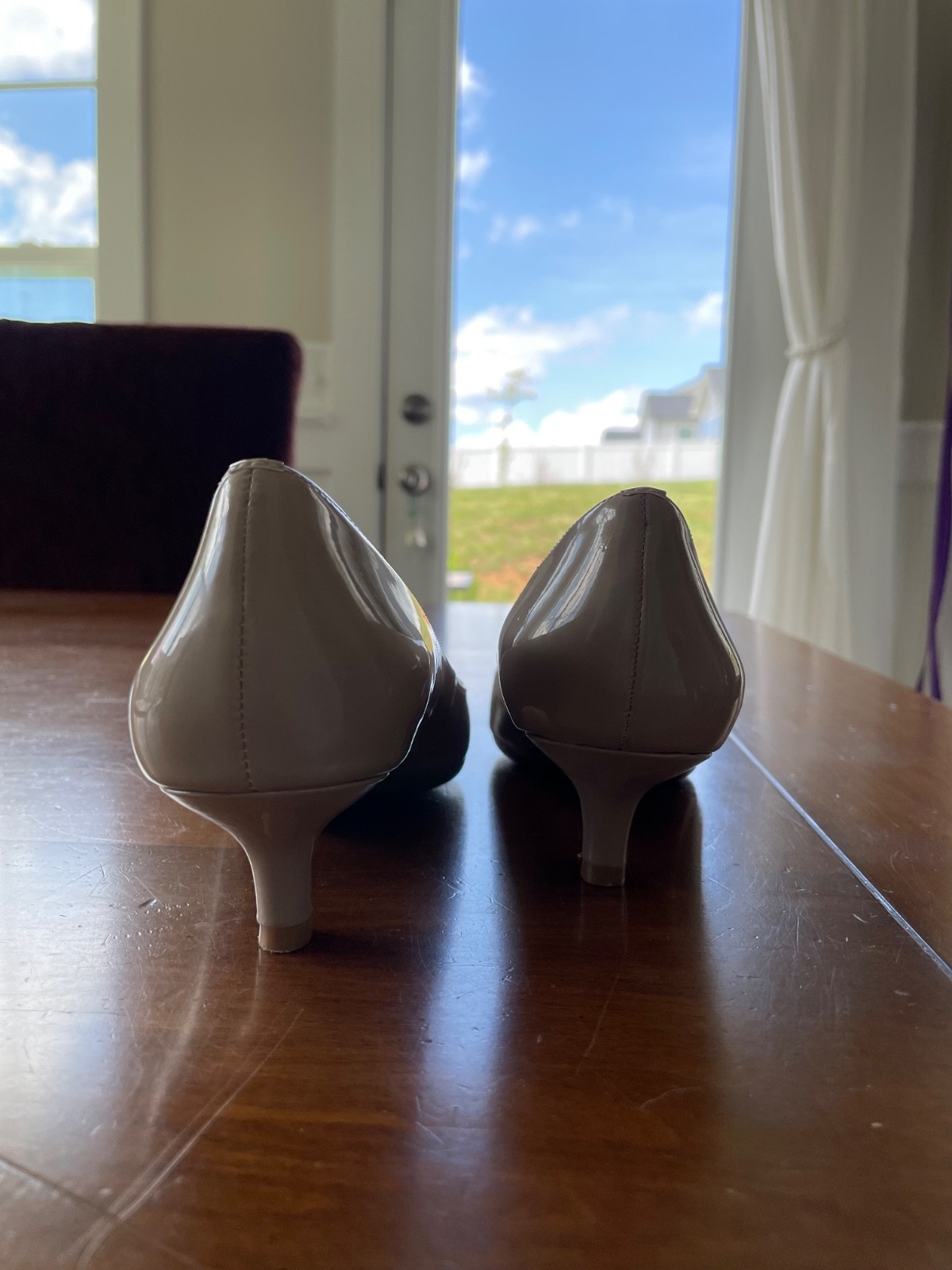 Calvin Klein; NWOB, Beige patent, kitten heel, 7M