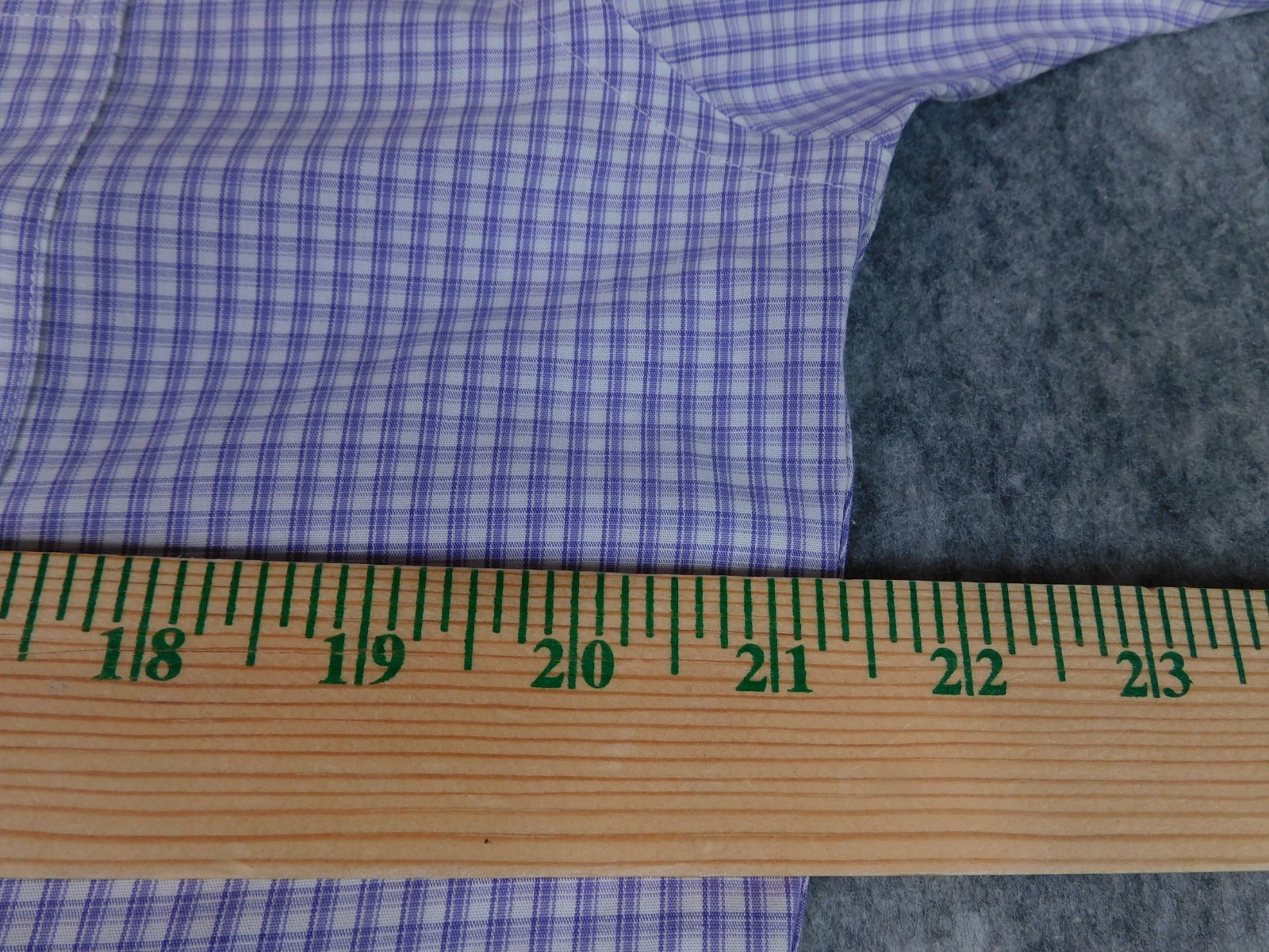 Brooks Brothers Regent Men’s Dress/Casual SS Shirt; Purple/White Checks – 15-1/2