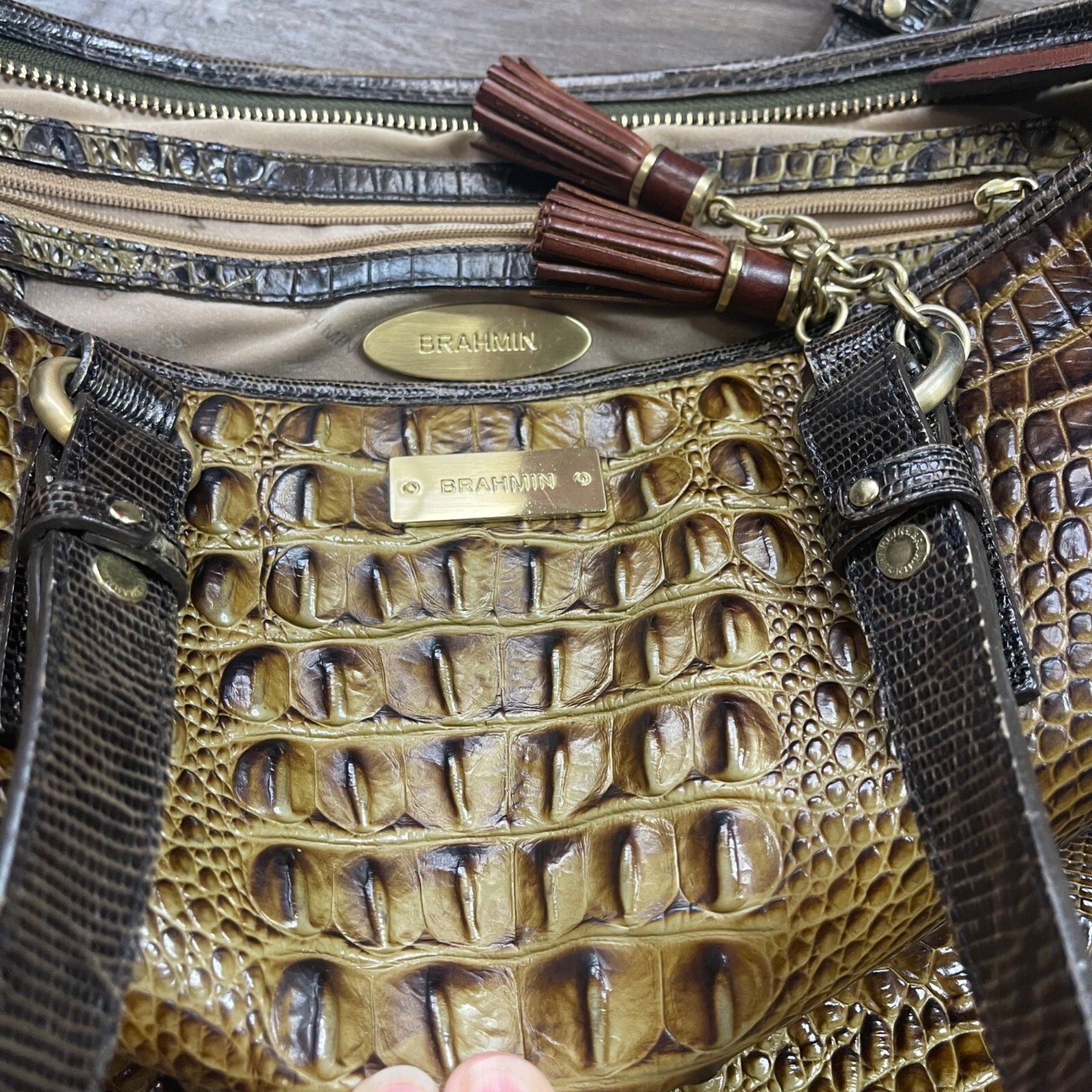 Brahmin Gold Medium Asher Tote Croc-Embossed Leather 16″ W X 10.25″ H X 5″ D FLA