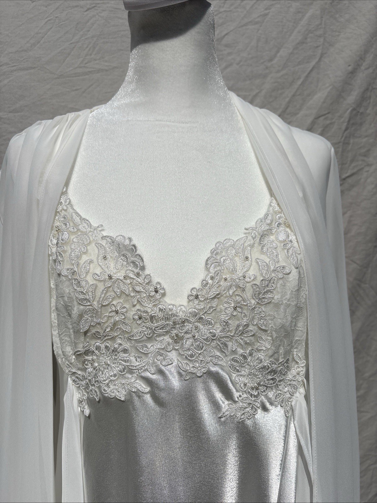Stunning In Bloom by Jonquil Ivory Bridal Robe Chemise Set L New With Tags