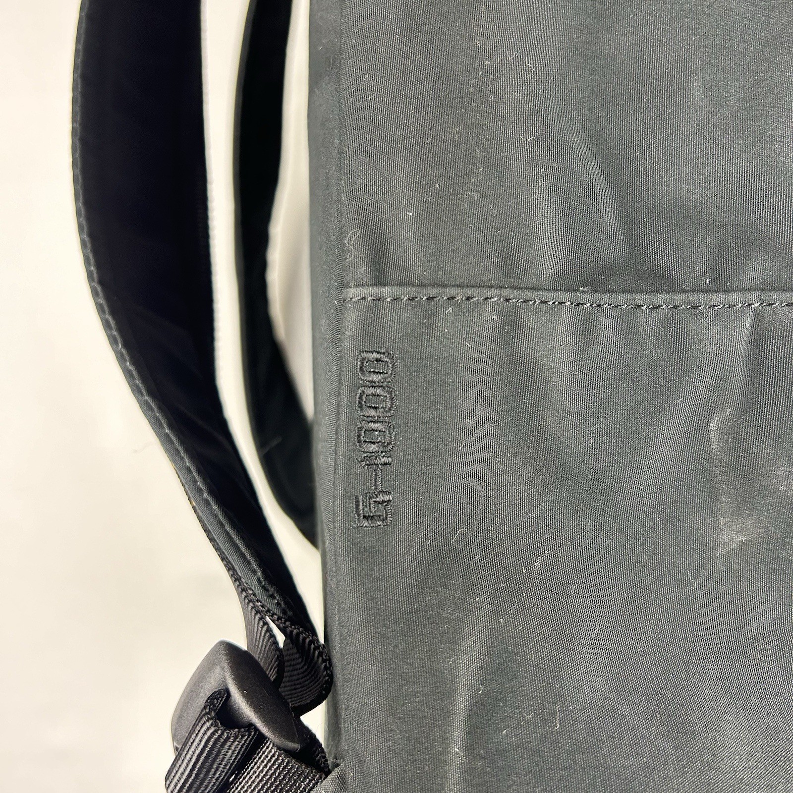 Fjallraven Backpack Vardag 25 Laptop Sleeve G-1000 Black Outdoors