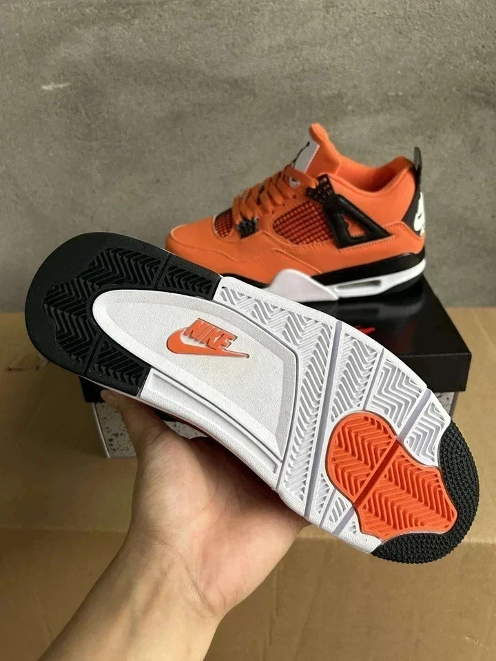NEW Jordan 4 “Total Orange” Men’s Size US 7-12