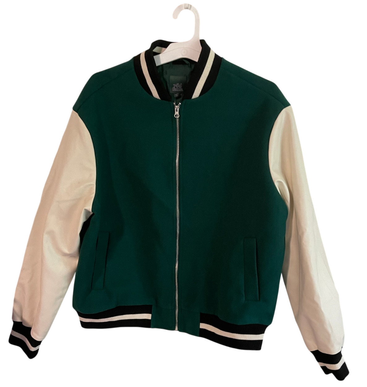 Wild Fable™ Women’s Size Medium Game Day Varsity Jacket – Green NEW