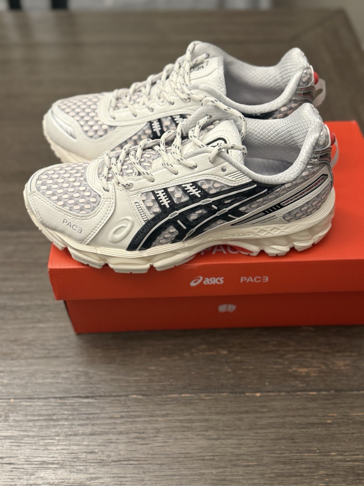 Size 5.5 – ASICS x PACE Gel-Kayano 12.1 Shoes Cream/Black “1203B001-100”