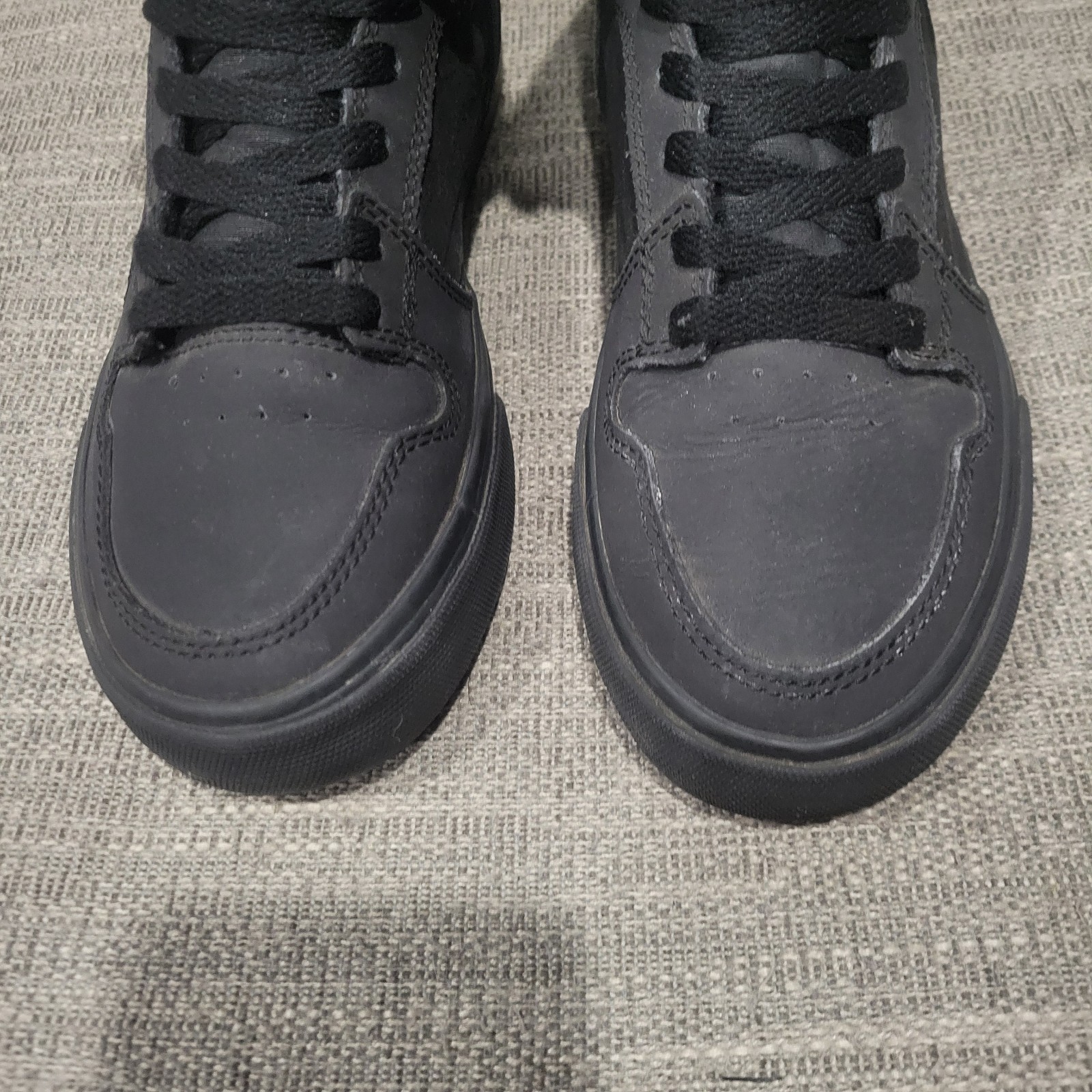 Supra Vaider High Top Shoes Men 7 Black Sole Skate Sneakers 08044-05-M