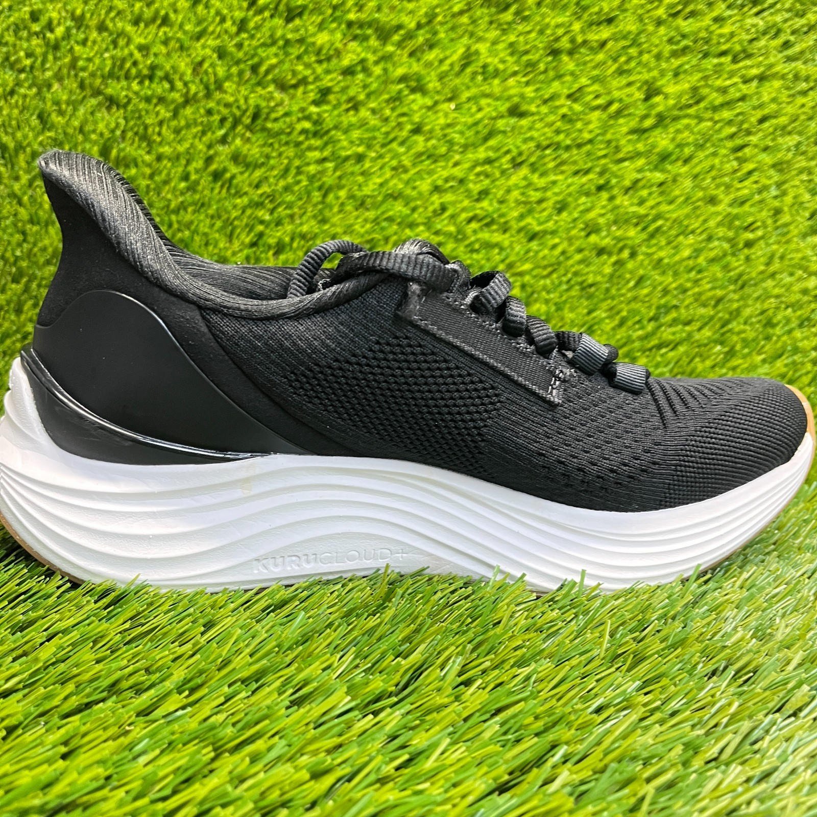 Kuru Atom 2 Womens Size 7.5 Black White Athletic Running Walking Shoes Sneakers