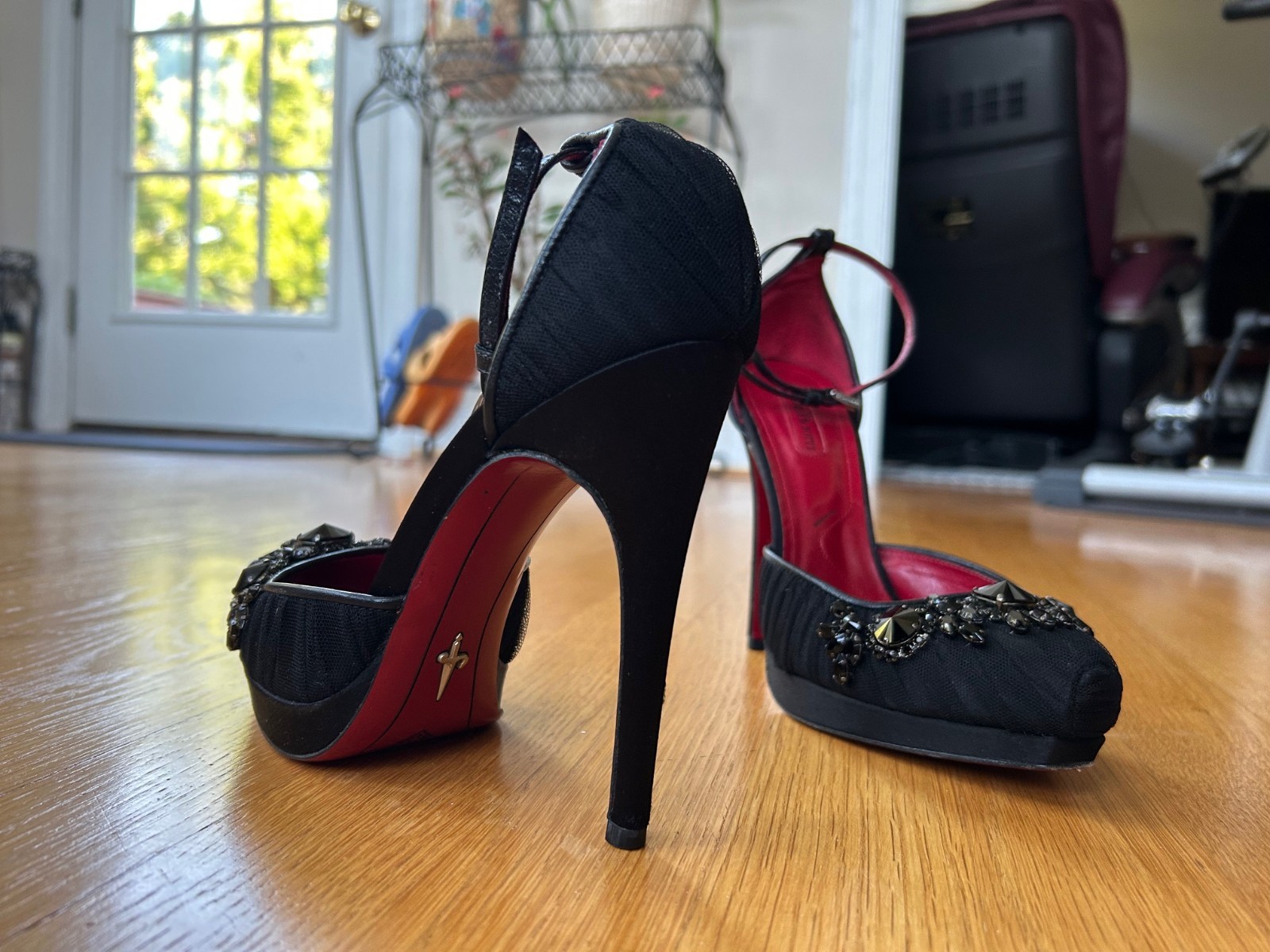 CESARE PACIOTTI Black Crystals Satin & Mesh Pumps Size 7.5 IT 37.5 Good Cond.