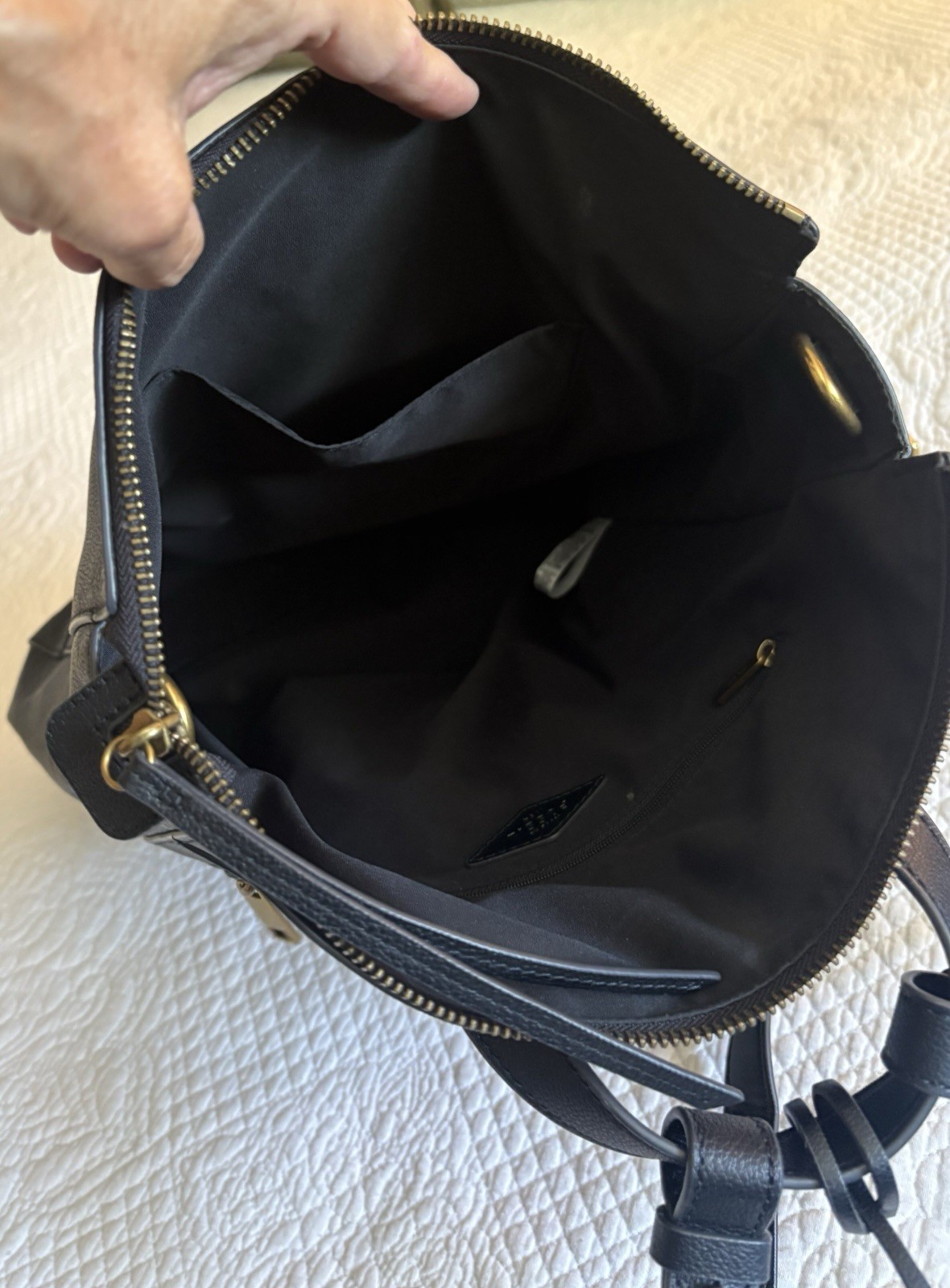 Fossil Black Leather Backpack Gold Hardware Zip Closure Pockets