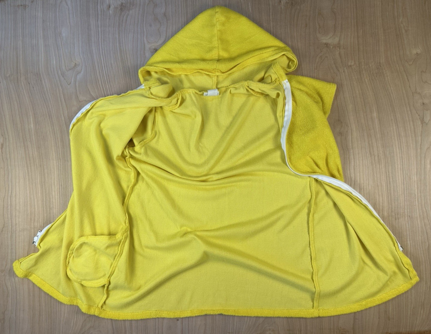 vintage 80’s JC PENNY california YELLOW TERRY CLOTH BEACH COVERUP large HOOD