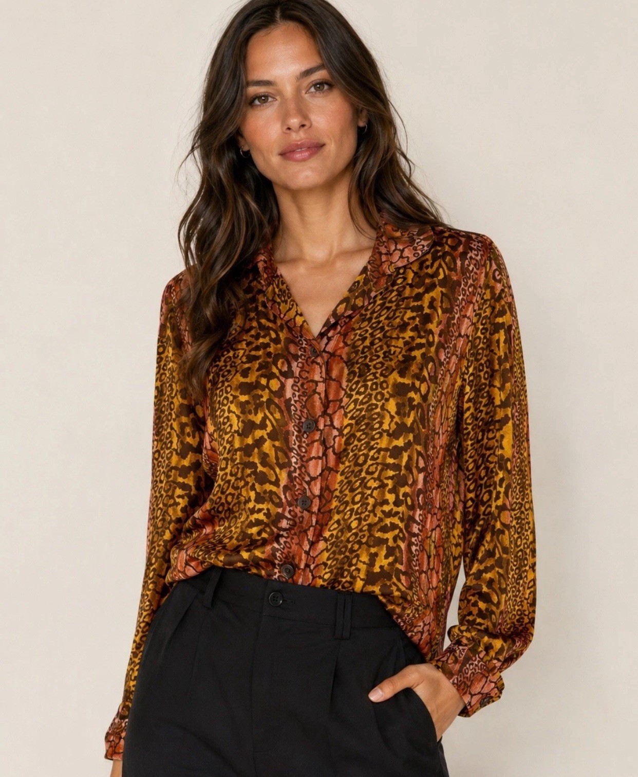 Escada Leopard Print Blouse With Front Button Loops 100 % Silk Blouse Size 34
