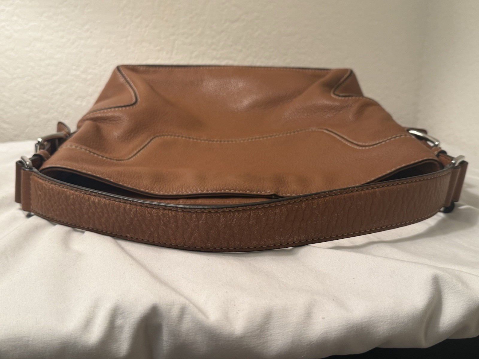 MICHAEL KORS Nolita Large Pebbled Leather Hobo Shoulder Bag Luggage Brown MK Vtg