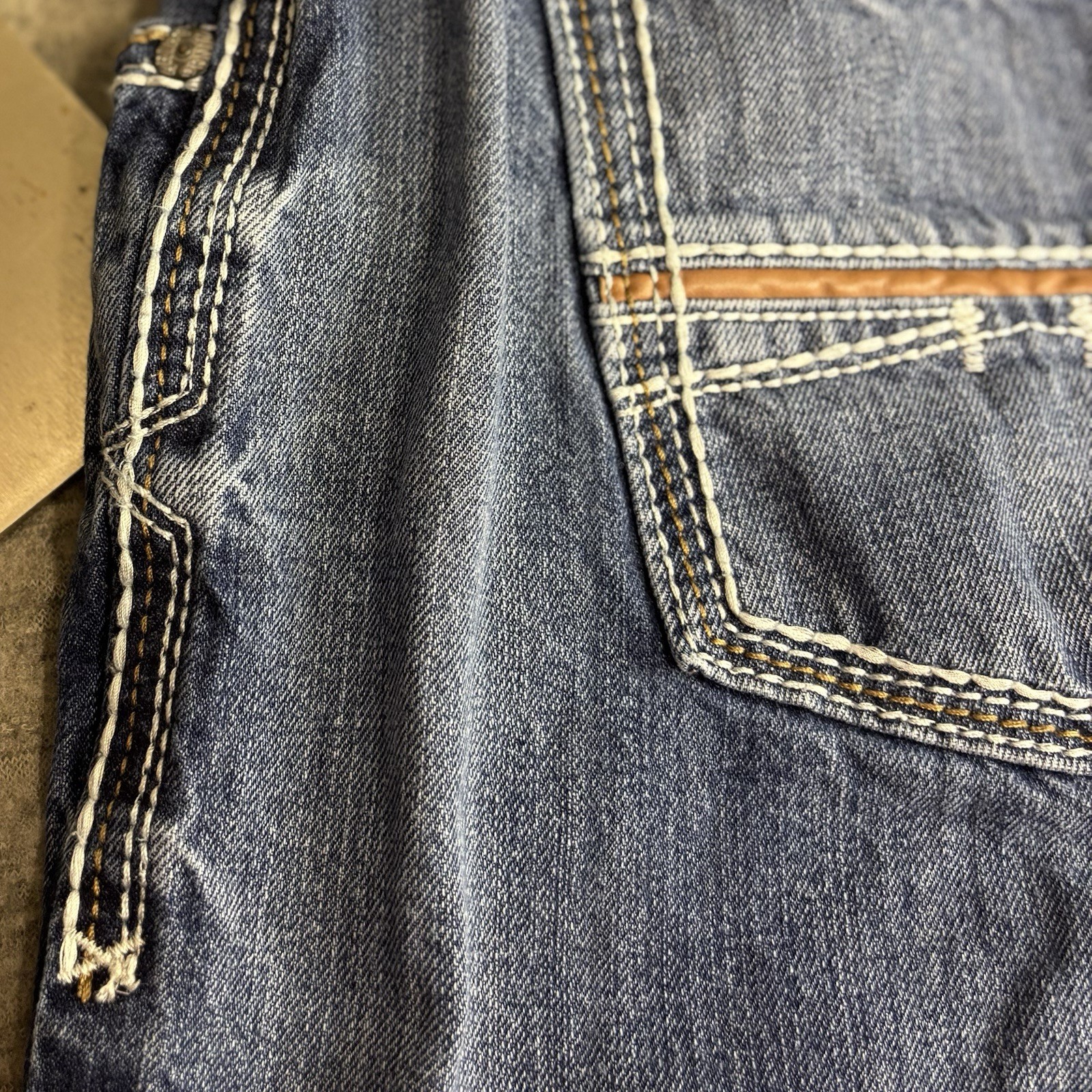 Ariat Men’s Jeans 44×34 Relax Bootcut M4 Workwear Cowboy Festival 32” inseam