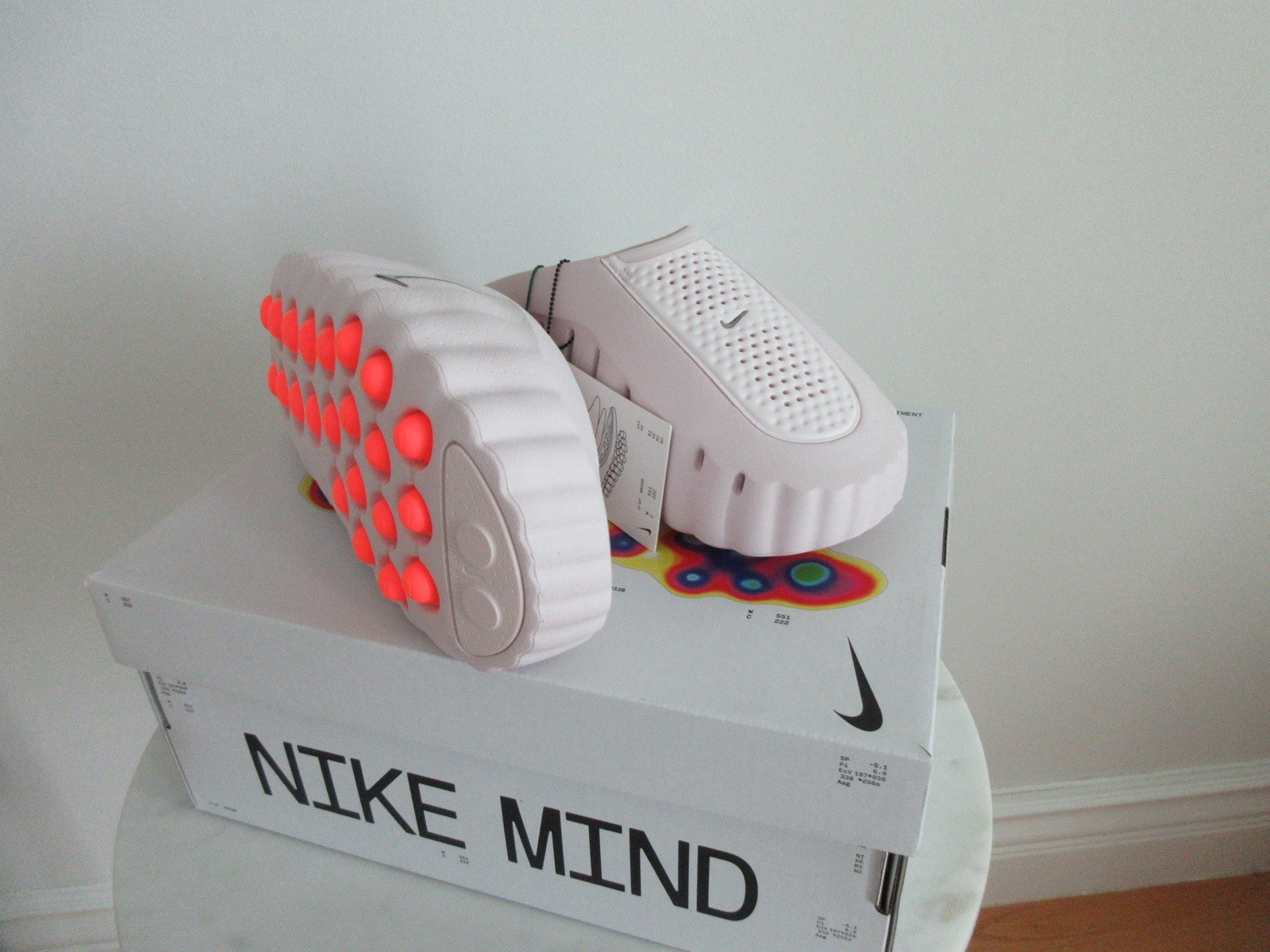 Nike MIND 001 Pearl Pink/Chrome – Women’s US Size 8 (Men’s US Size 6.5)