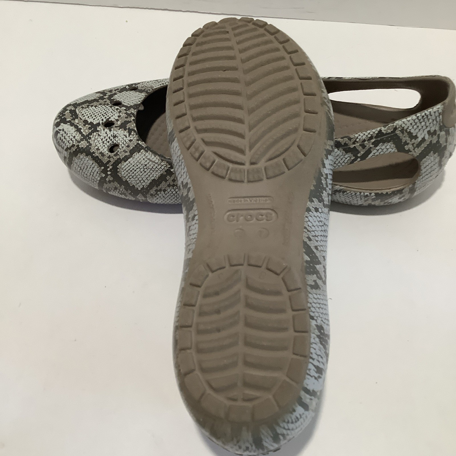 Crocs Kadee Snake Print Ballet Flats Lightweight Casual Comfort Women Size 7M