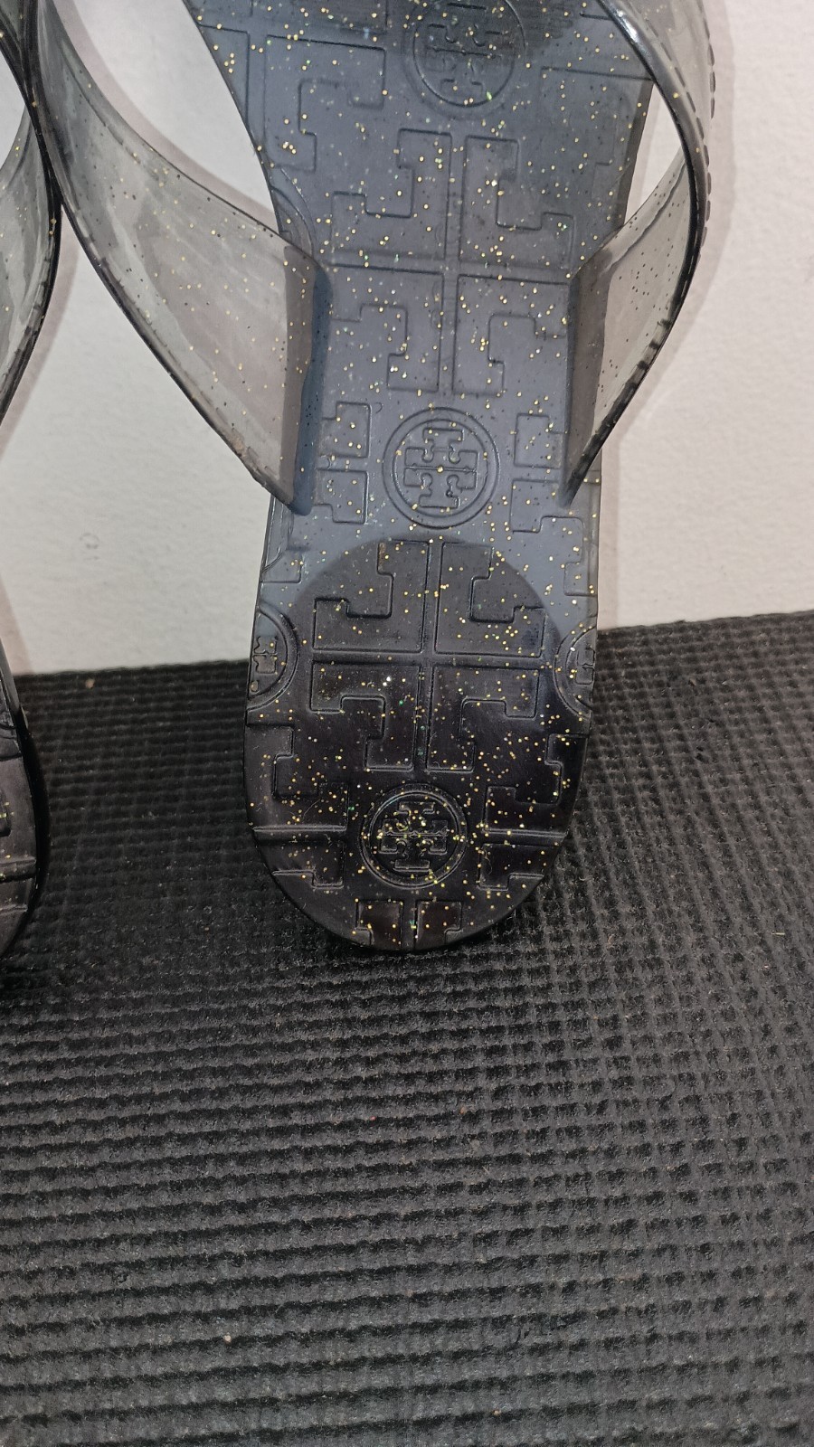 Tory Burch Jelly Sparkle Flip Flops Fit Like 9 Measurements In Pictures