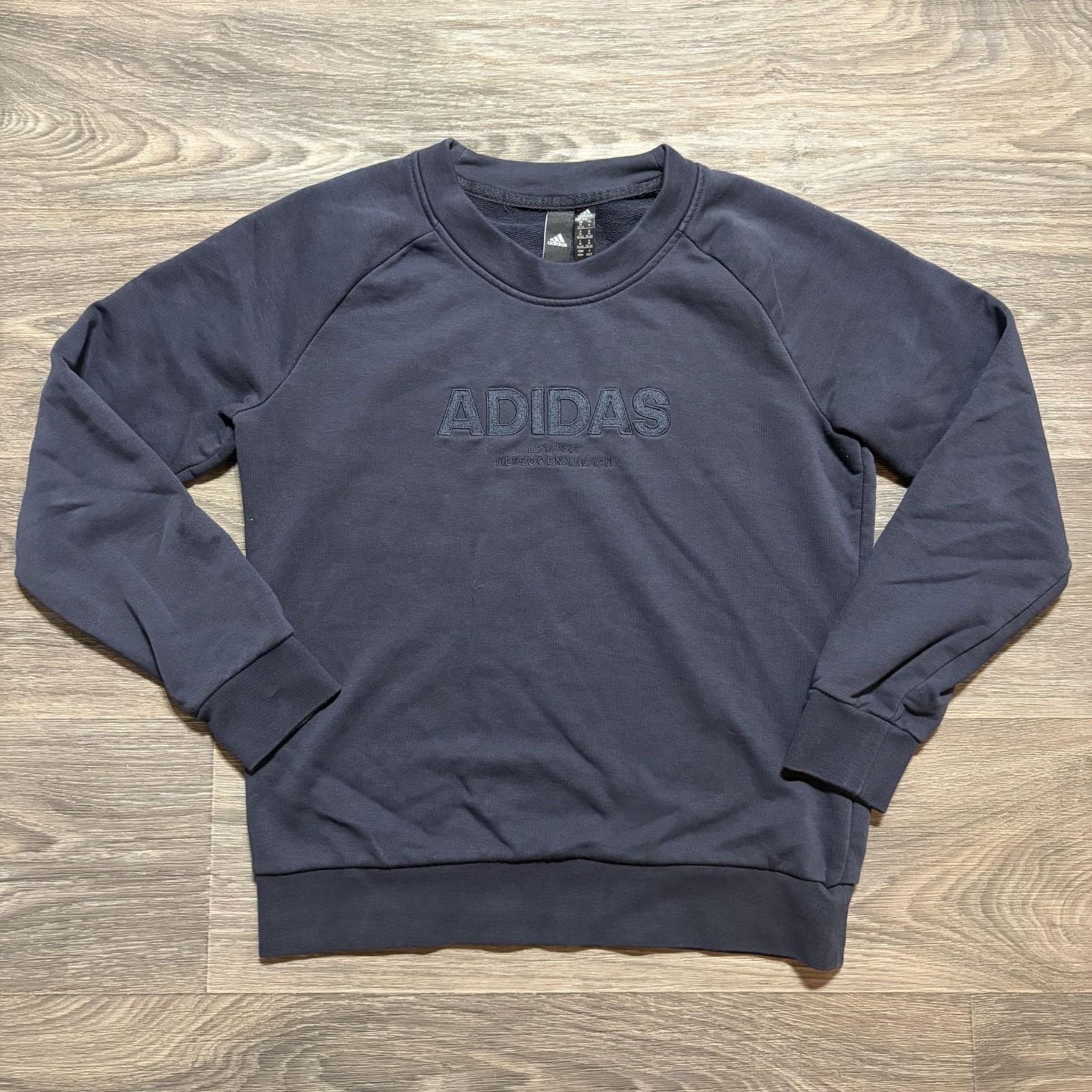Adidas Womens Essentials Allcap Sports Sweatshirt Medium Crewneck Cotton Logo