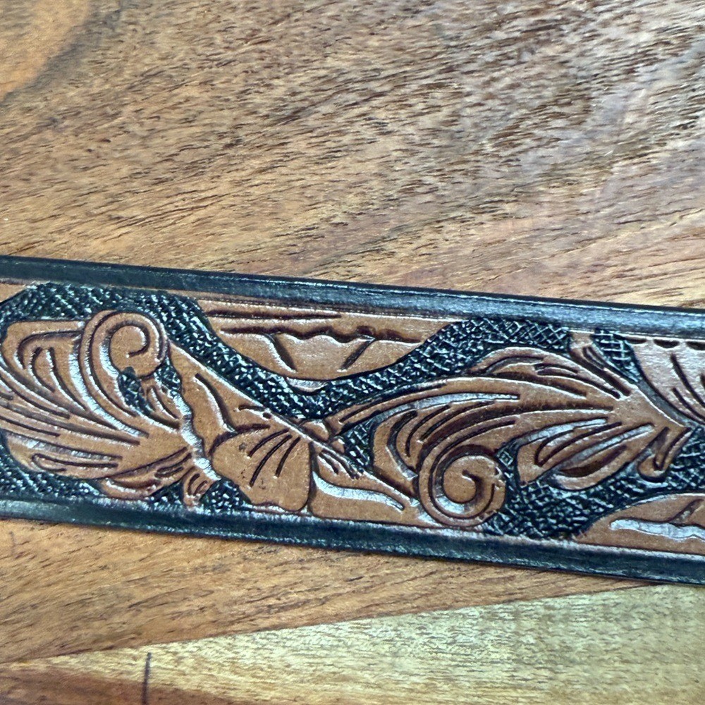 Source Unknown Black and Brown Embossed Belt