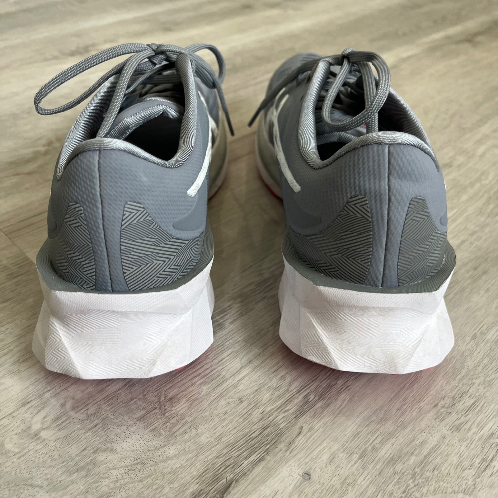 ASICS Novablast 2 Womens 10 Gray White Pink Running Shoes Sneakers Walk 1012A584
