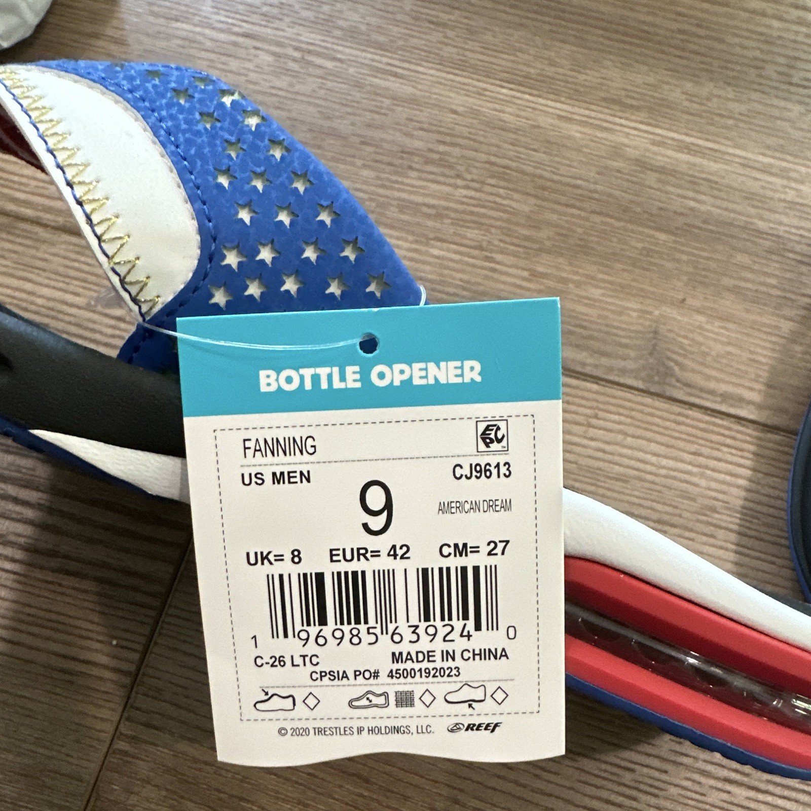 Reef Fanning Bottle Opener Thong Sandals Men’s US 9 EU 42 UK 8 CJ9613