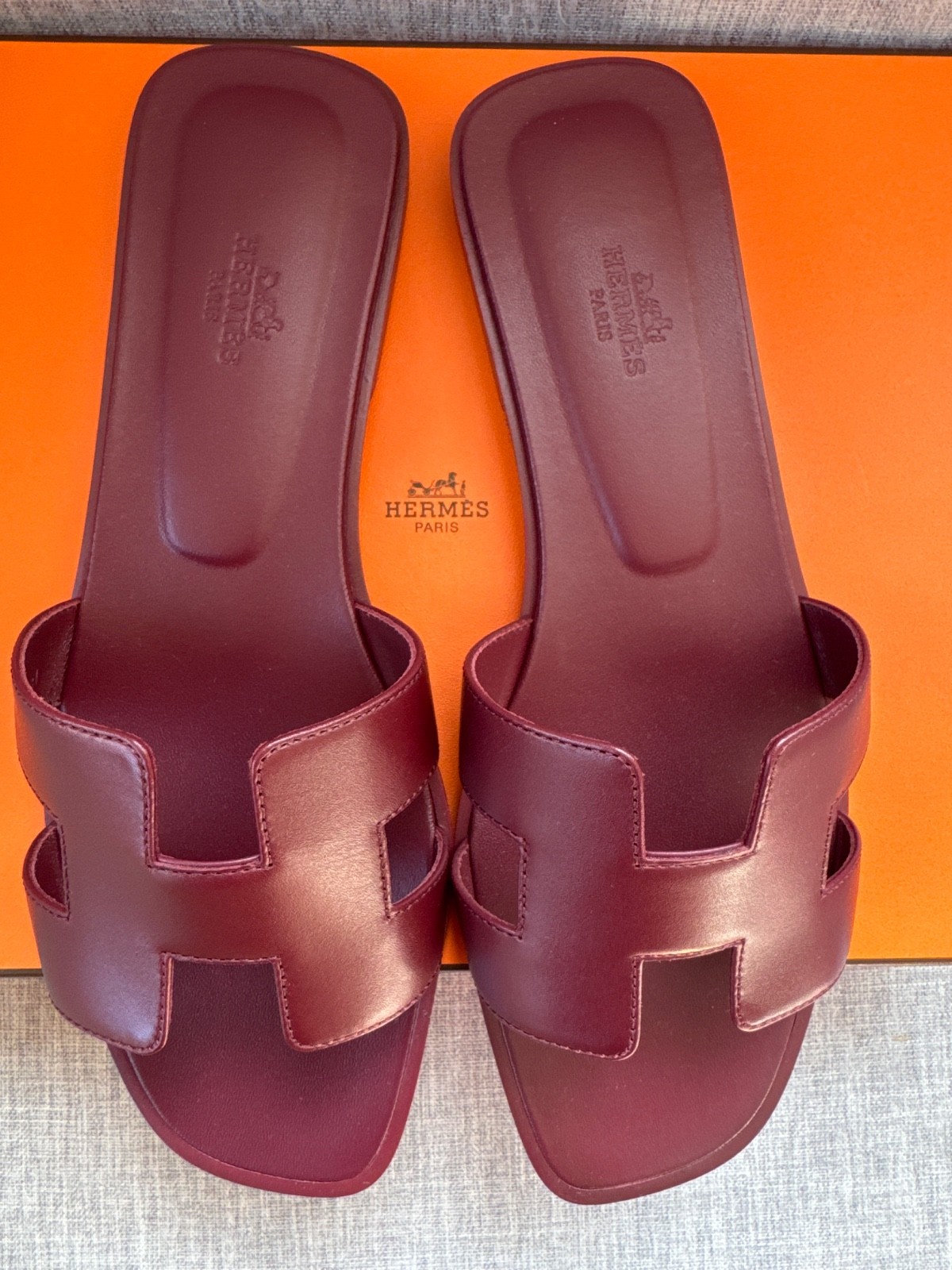 Hermes Oran Rough H Sandals Box Calfskin Flats Shoes Sz 40 Auth Box Dust Bag