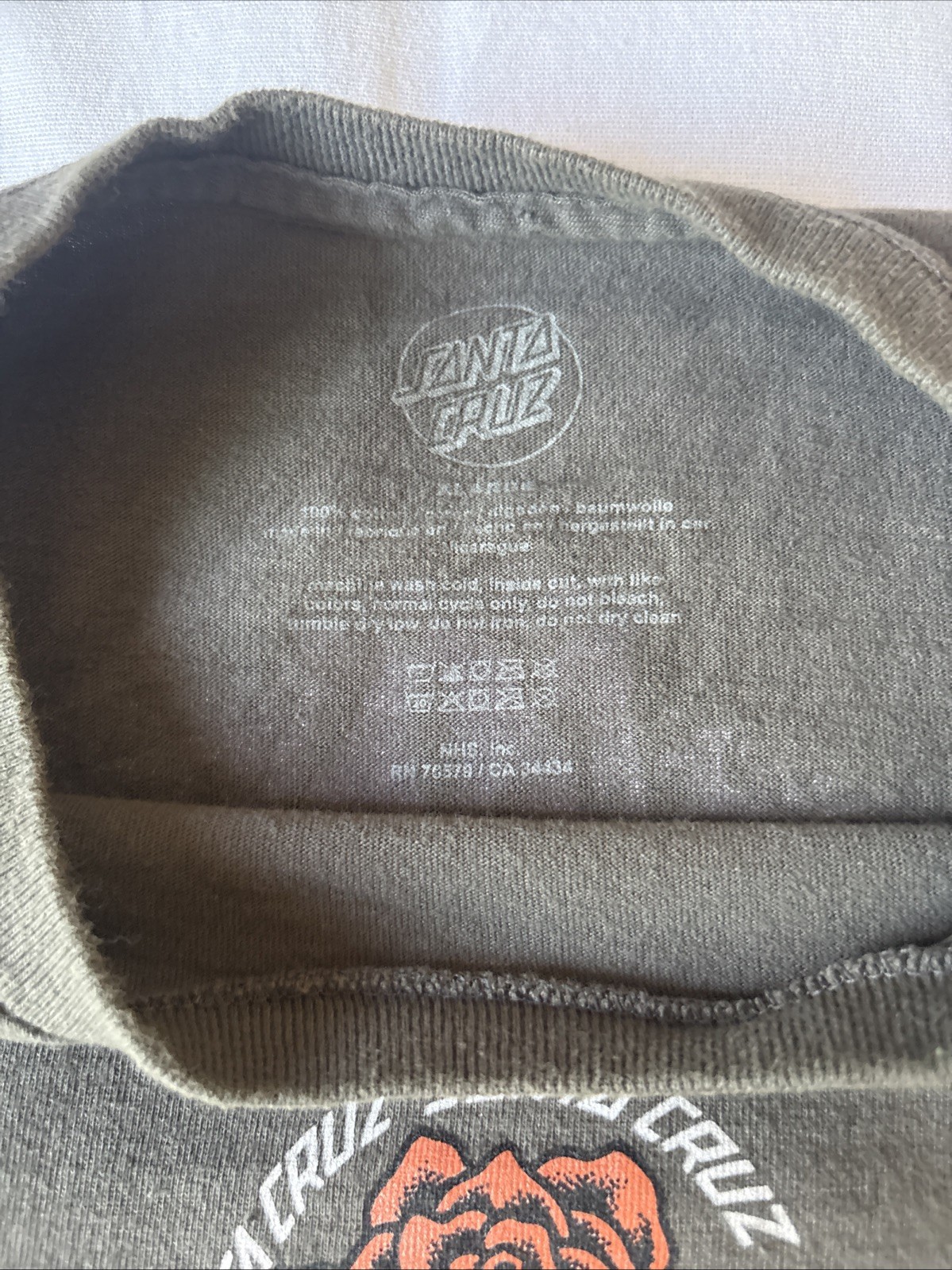 Santa Cruz Tshirt Circular Rose On Front XL Grey