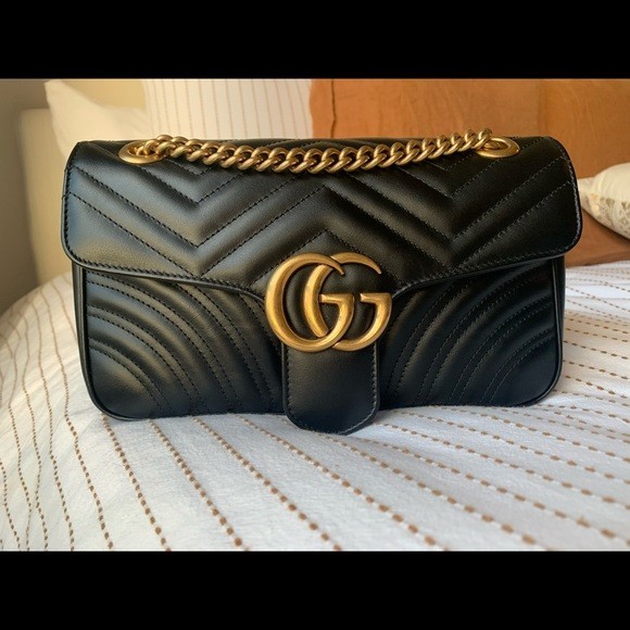 Gucci Marmont GG Matelasse bag Small Black leather Gold Chain