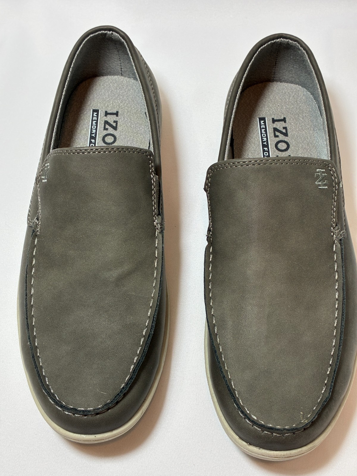 IZOD “Seapoint” Men’s Quality Water Resistant Slip-On Casual Deck Shoe NEW