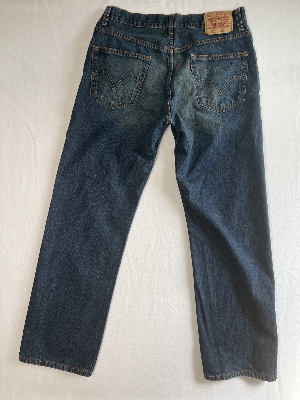 Levi’s 559 Men’s Jeans 32 Relaxed Fit Straight Leg 100% Cotton Medium Wash Blue