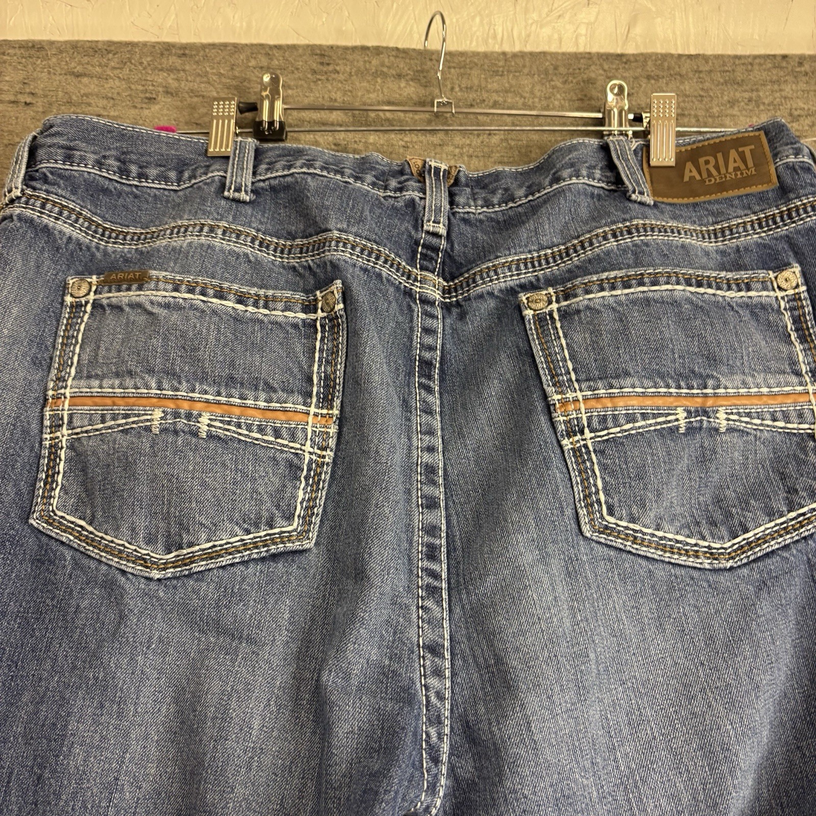Ariat Men’s Jeans 44×34 Relax Bootcut M4 Workwear Cowboy Festival 32” inseam
