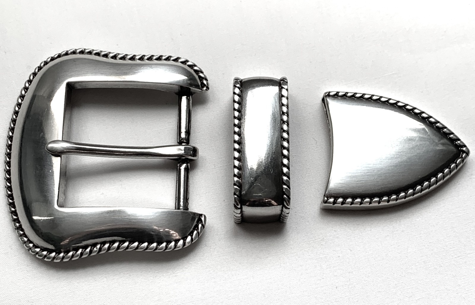 BELT BUCKLES 3pc Buckle Set 1.5 inch Western Rope Edge Smooth Shiny Silver NWOT!