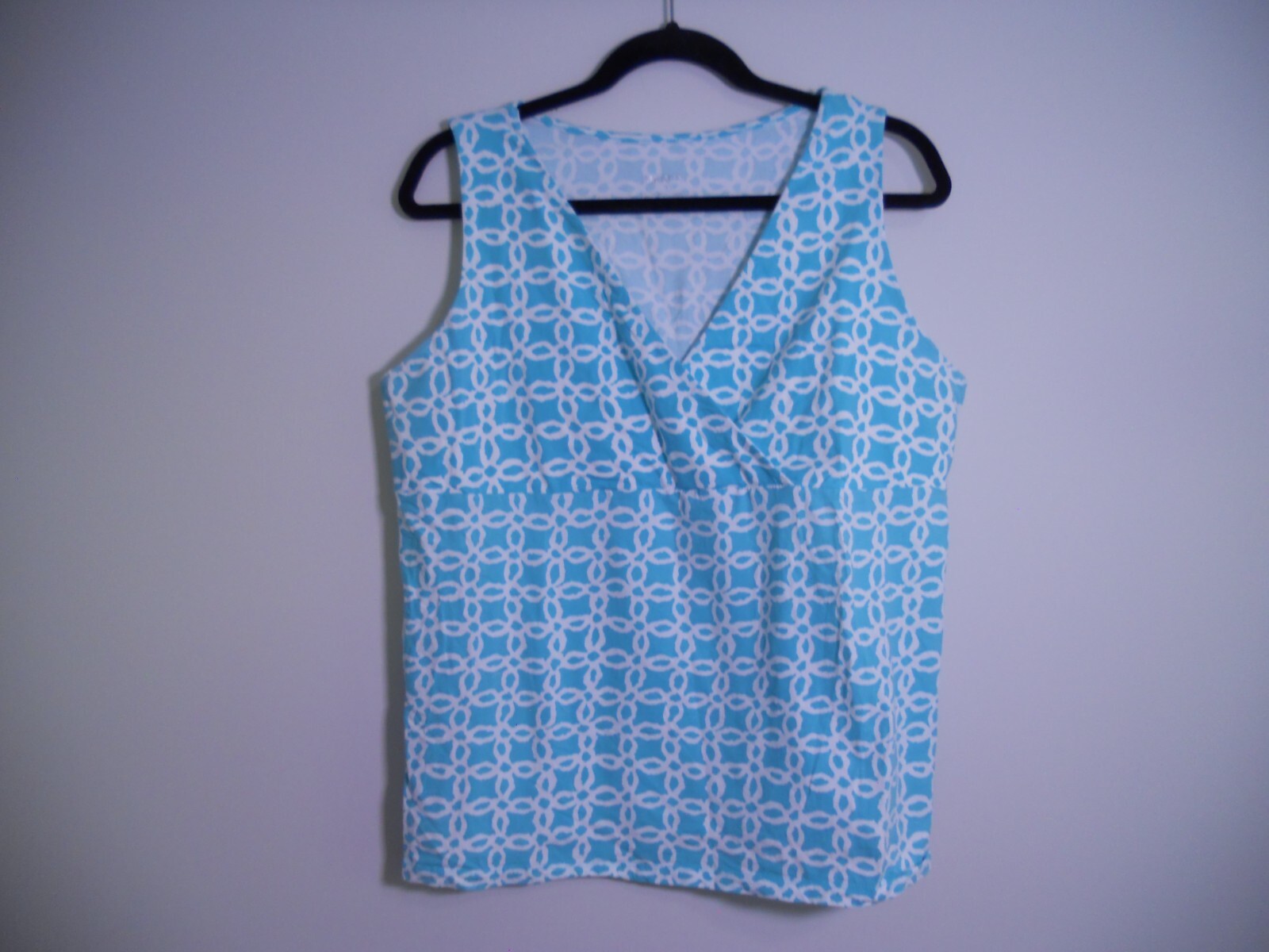 Merona Plus Size Women’s Sleeveless Top Turquoise and White Design Size 2XL