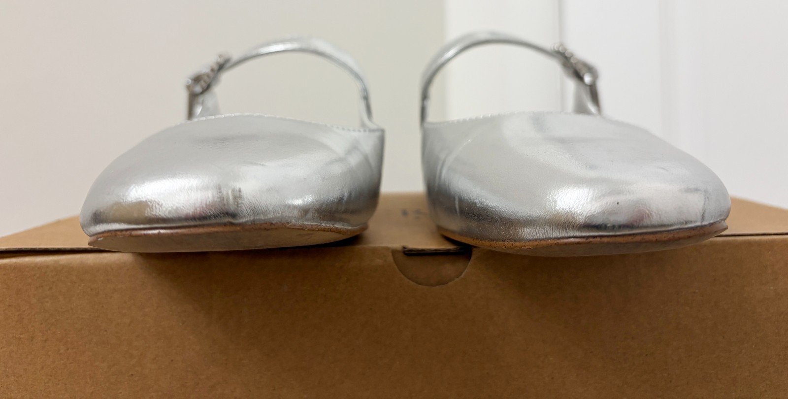 JCREW Mary Jane Mules -EXCELLENT COND!- Women Sz 8 Silver with Rhinestone Buckle