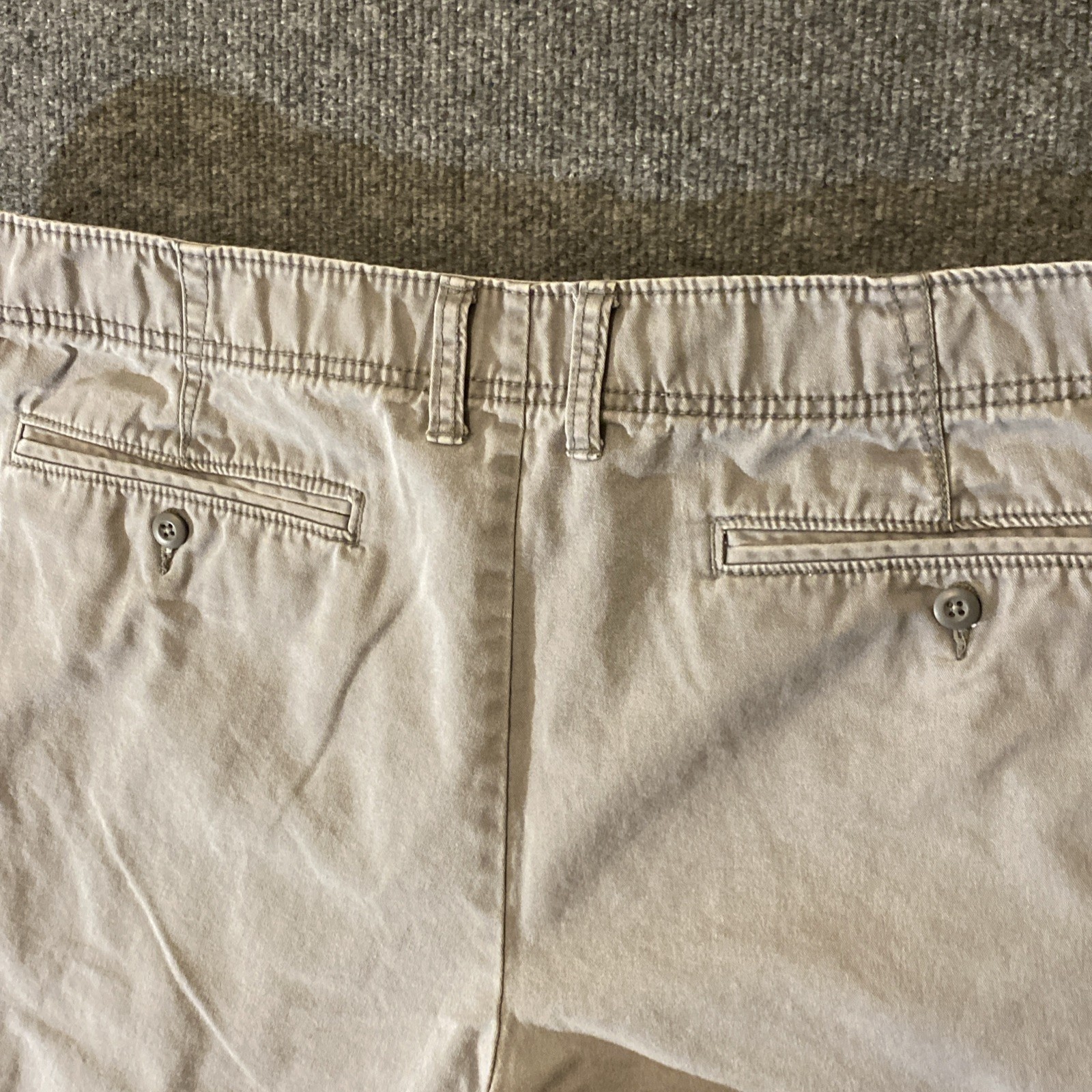 Old Navy Chino Shorts Mens 40 Grey Stone Khaki Preppy Boat Summer Cotton Pockets