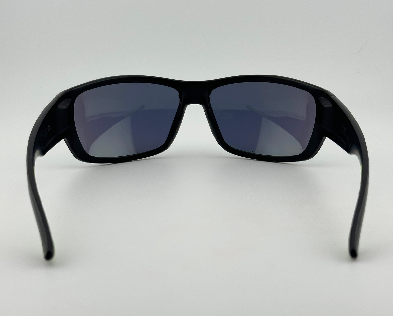 Smith FORGE Matte Black Green Mirror Sunglasses *minor scratches on lenses*