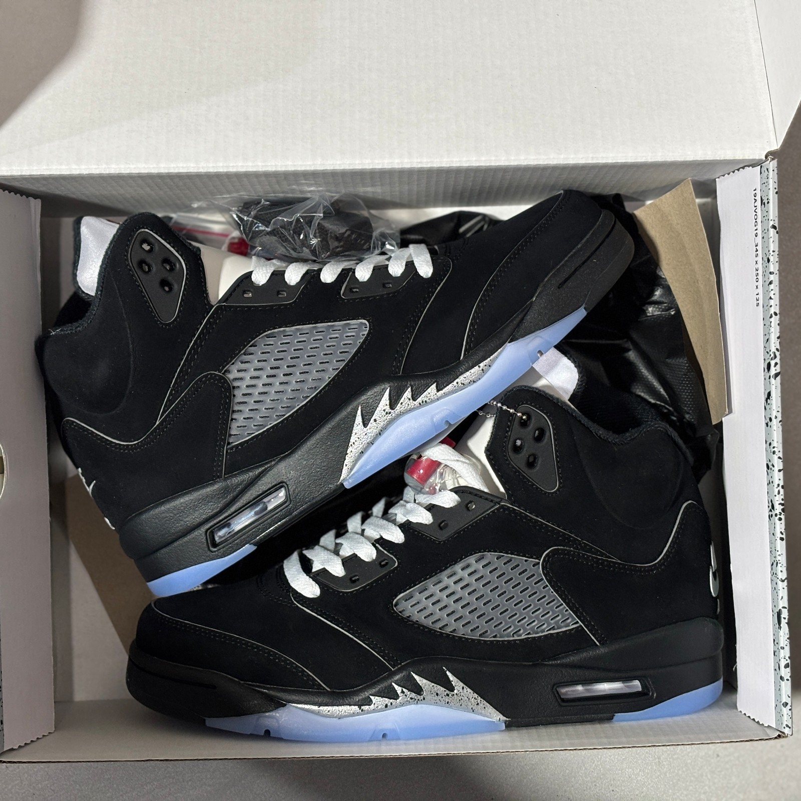 Jordan 5 Retro OG Black Metallic Reimagined High Top Men’s Basketball Shoes