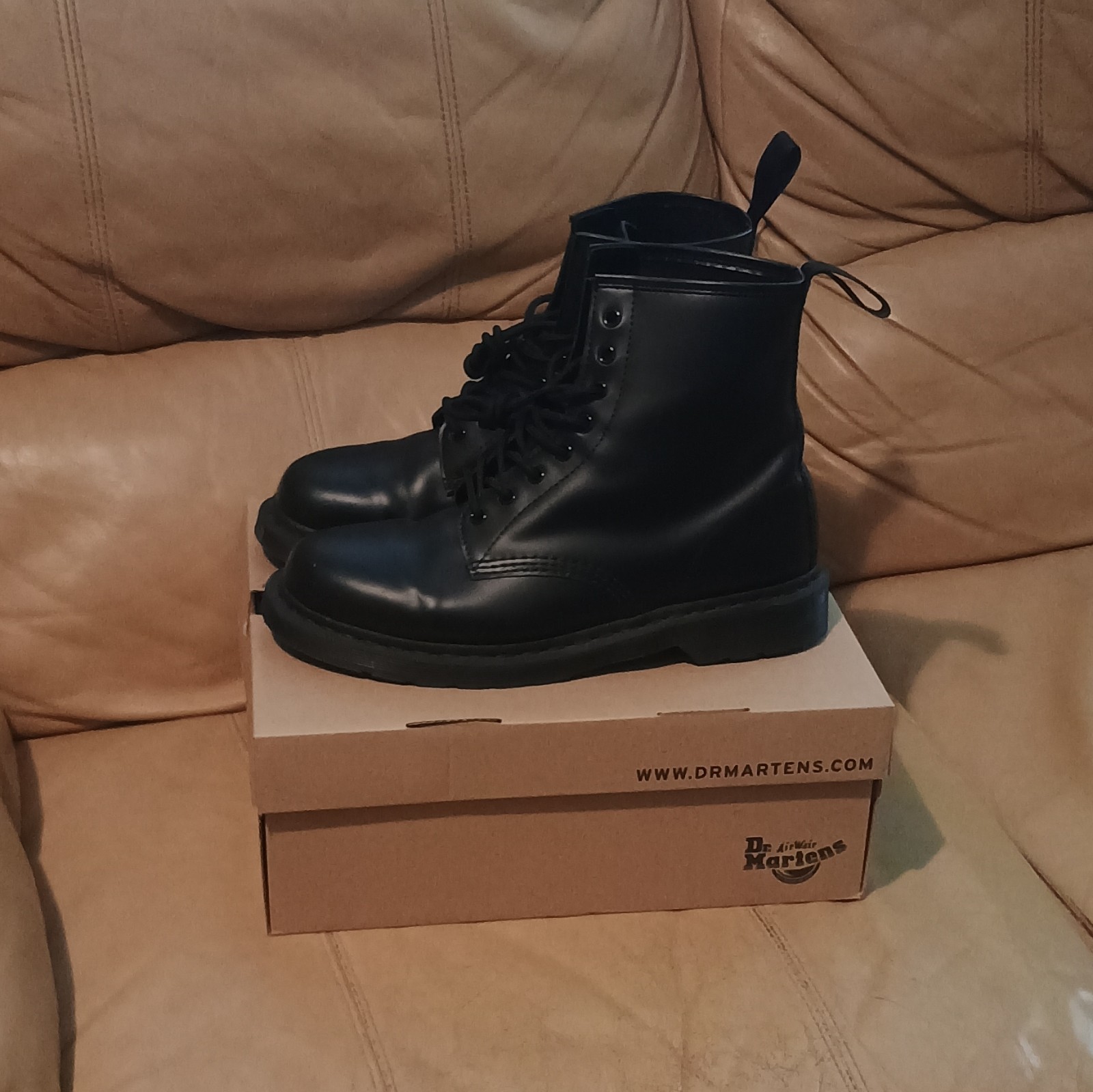 Dr. Martens Men’s Black 1460 MONO Smooth Leather Lace Up Boots US 11