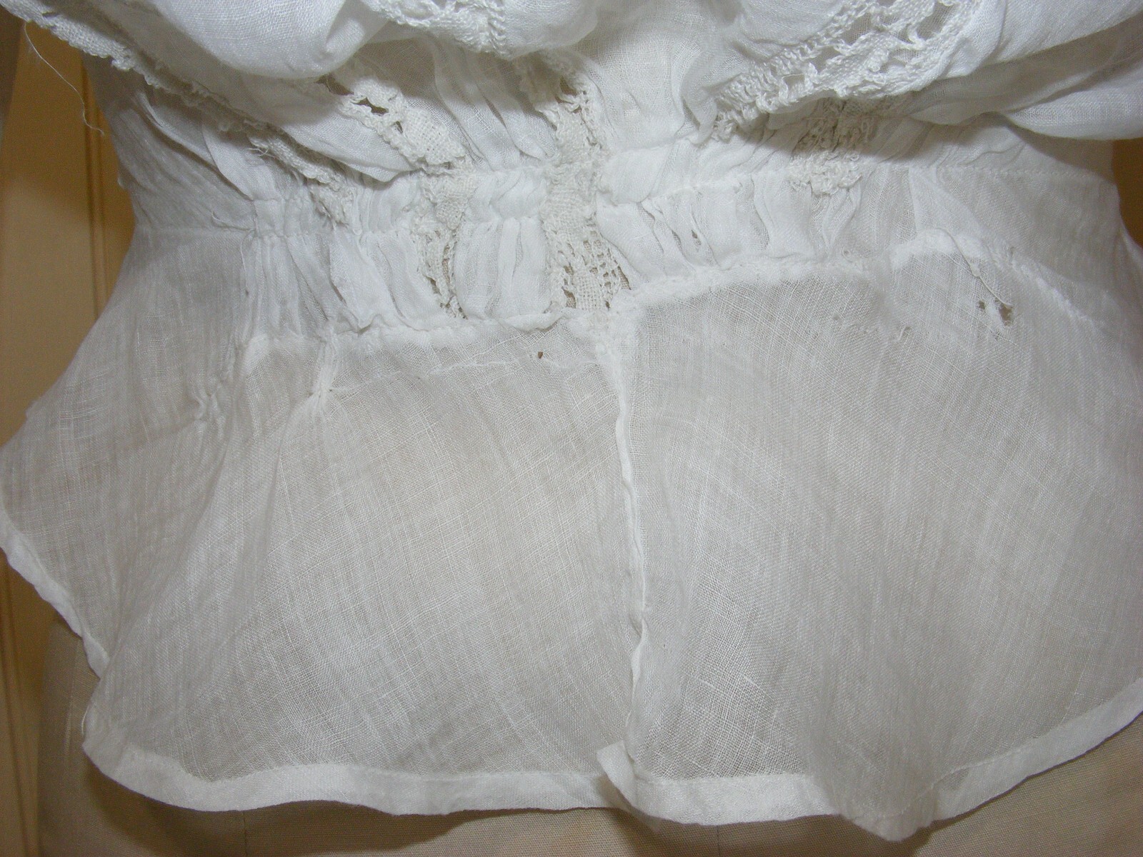 VICTORIAN WHITE SHEER LAWN COTTON BLOUSE HANDMADE NEEDLE LACE EMROIDERY 32X 24
