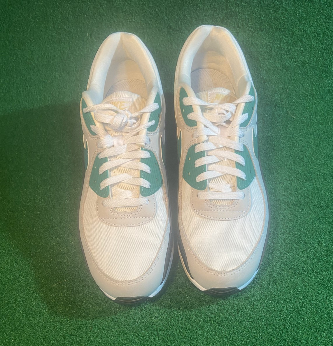 Nike Air Max 90 Malachite Green Size 13