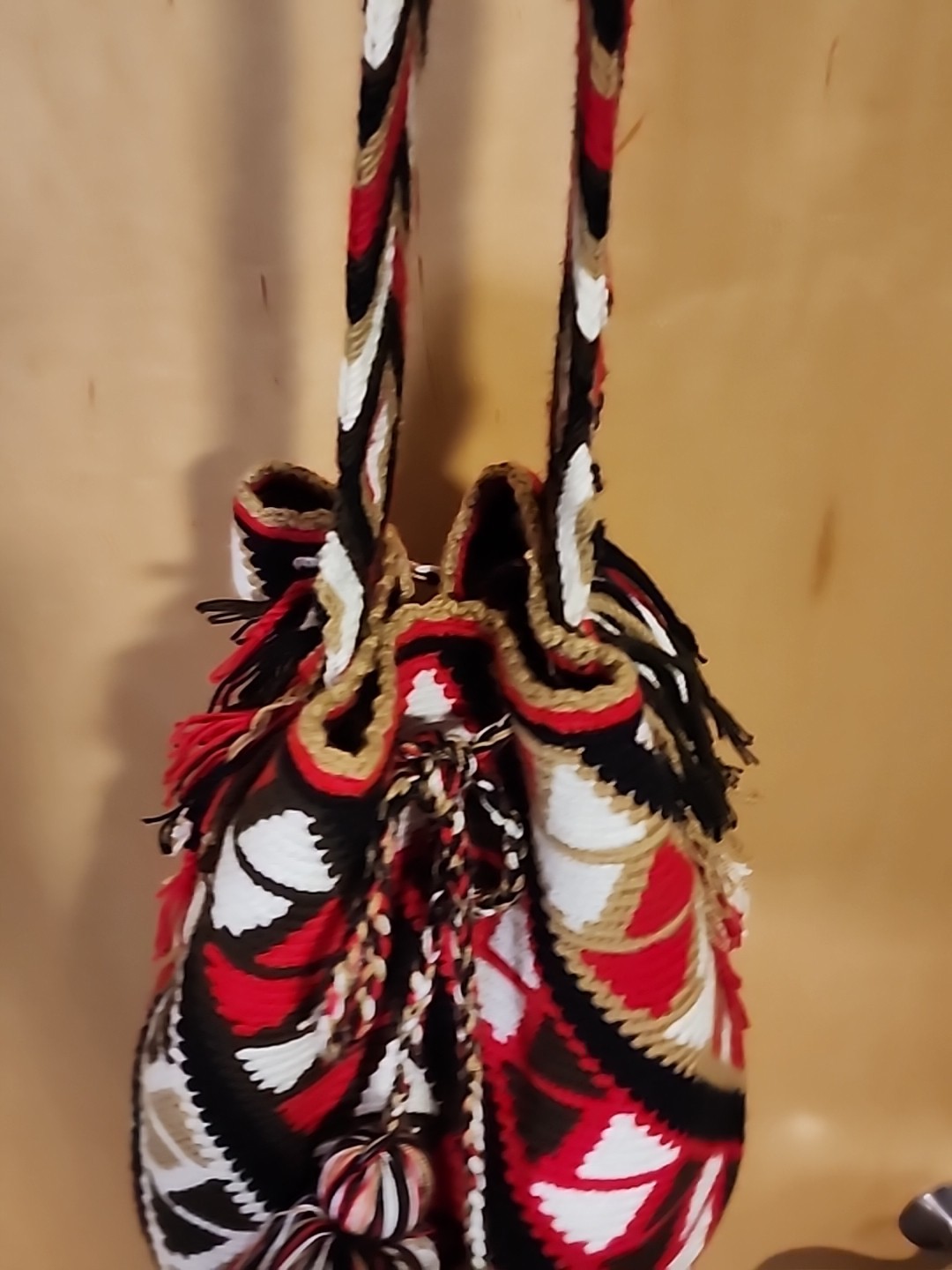 AUTHENTIC Wayuu Mochila Handmade Crochet Drawstring Bucket Bag Sz Large Retired