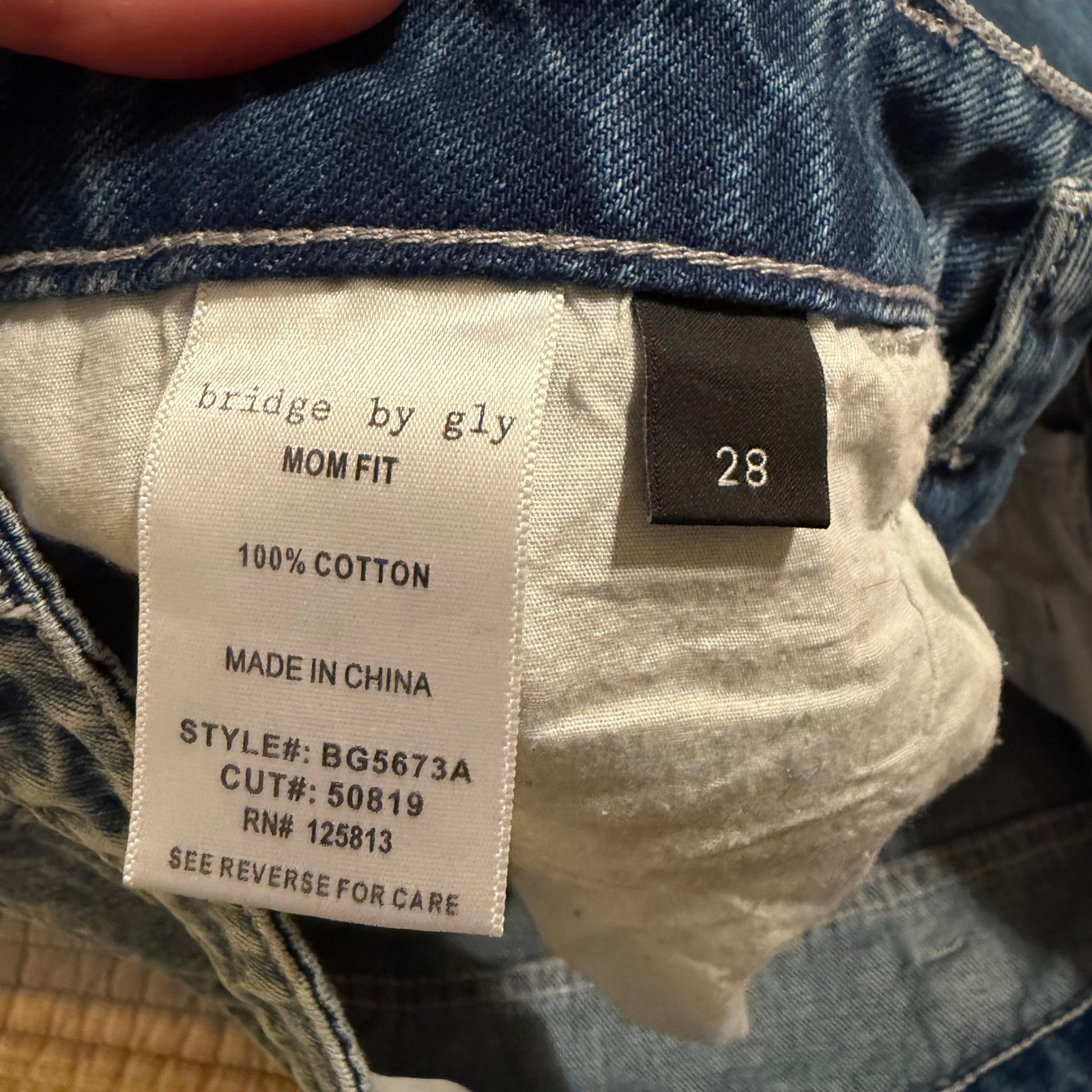 Bridge by Gly Mom Fit Jeans Distressed Ripped Blue Denim Size 28