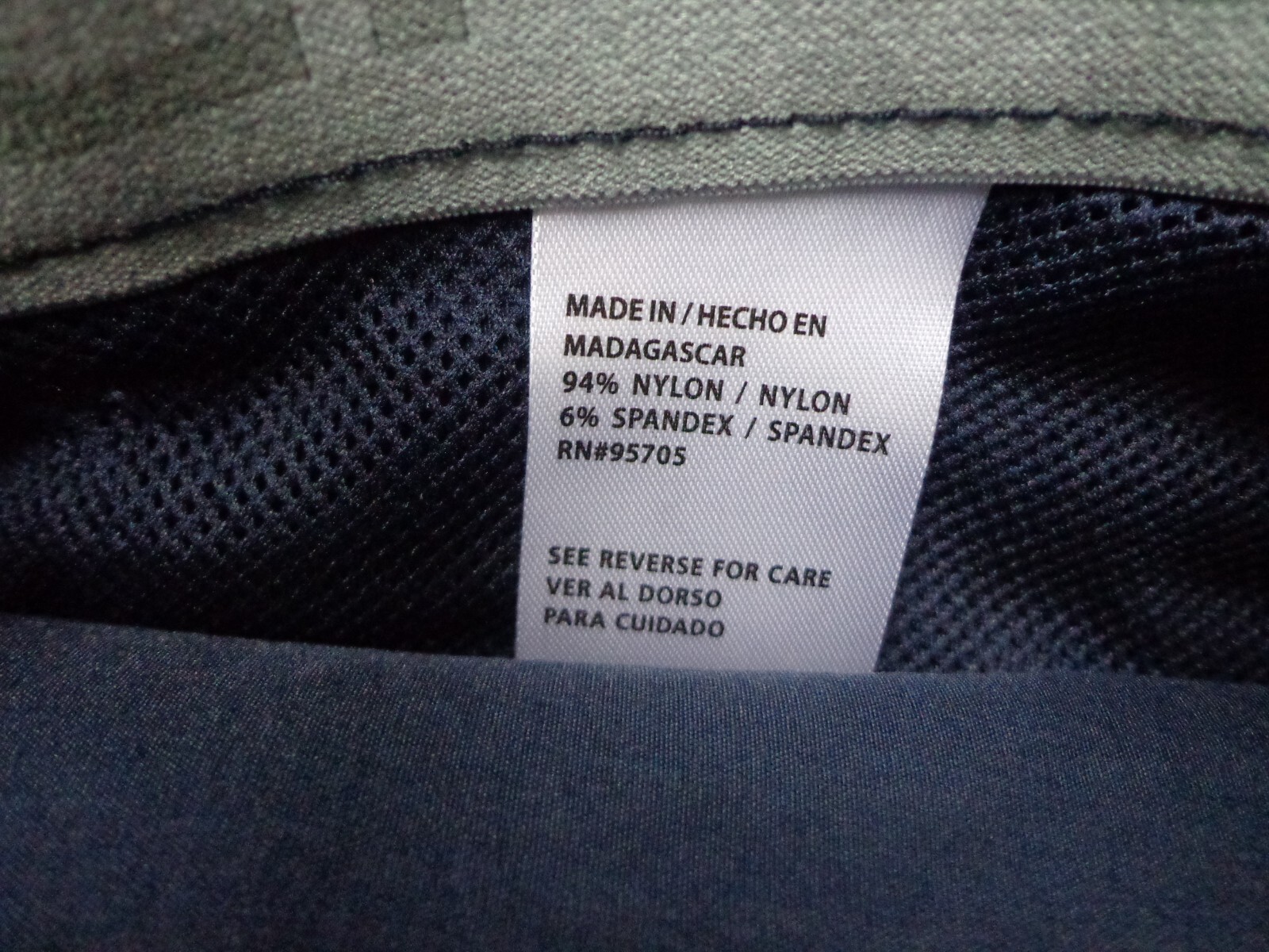 DENALI Dark Navy Blue Tech Fabric Stretch Pants NWT 36/30 MSRP $54